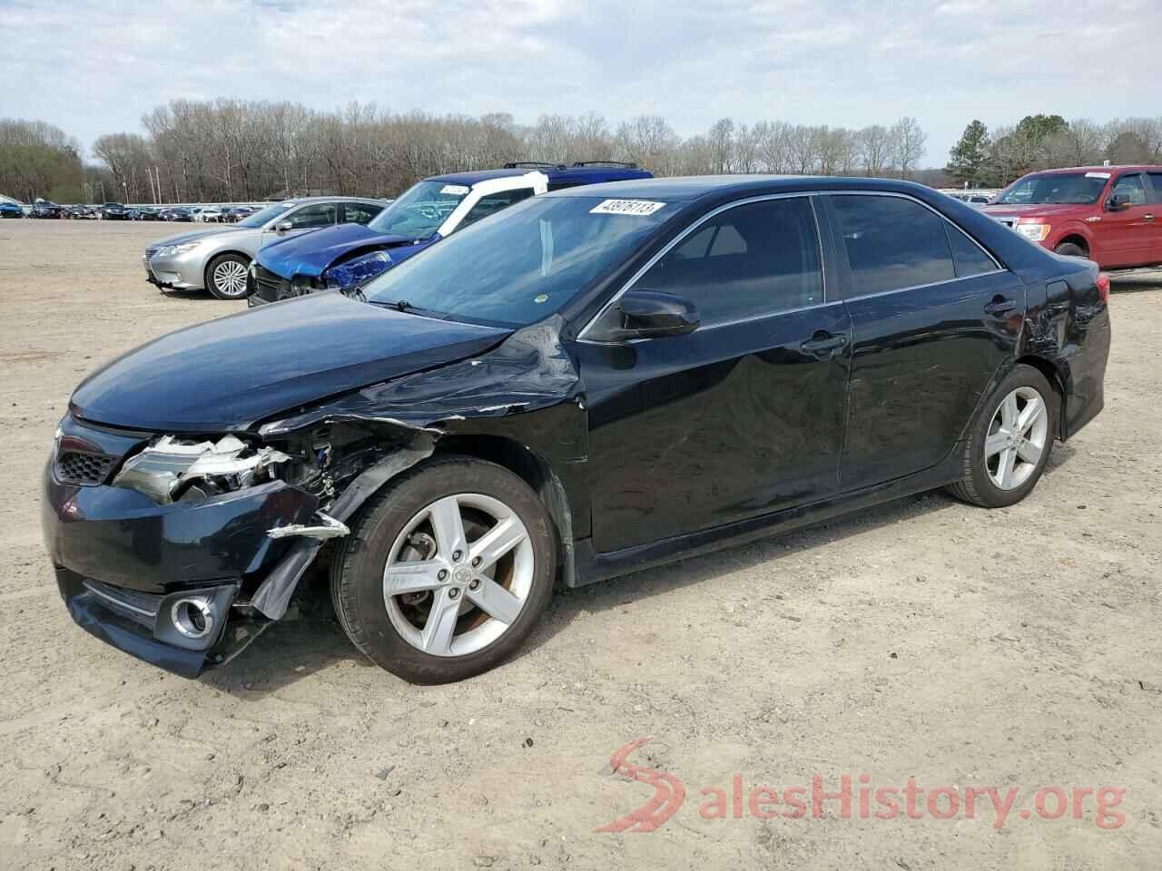 4T1BF1FK4DU225666 2013 TOYOTA CAMRY