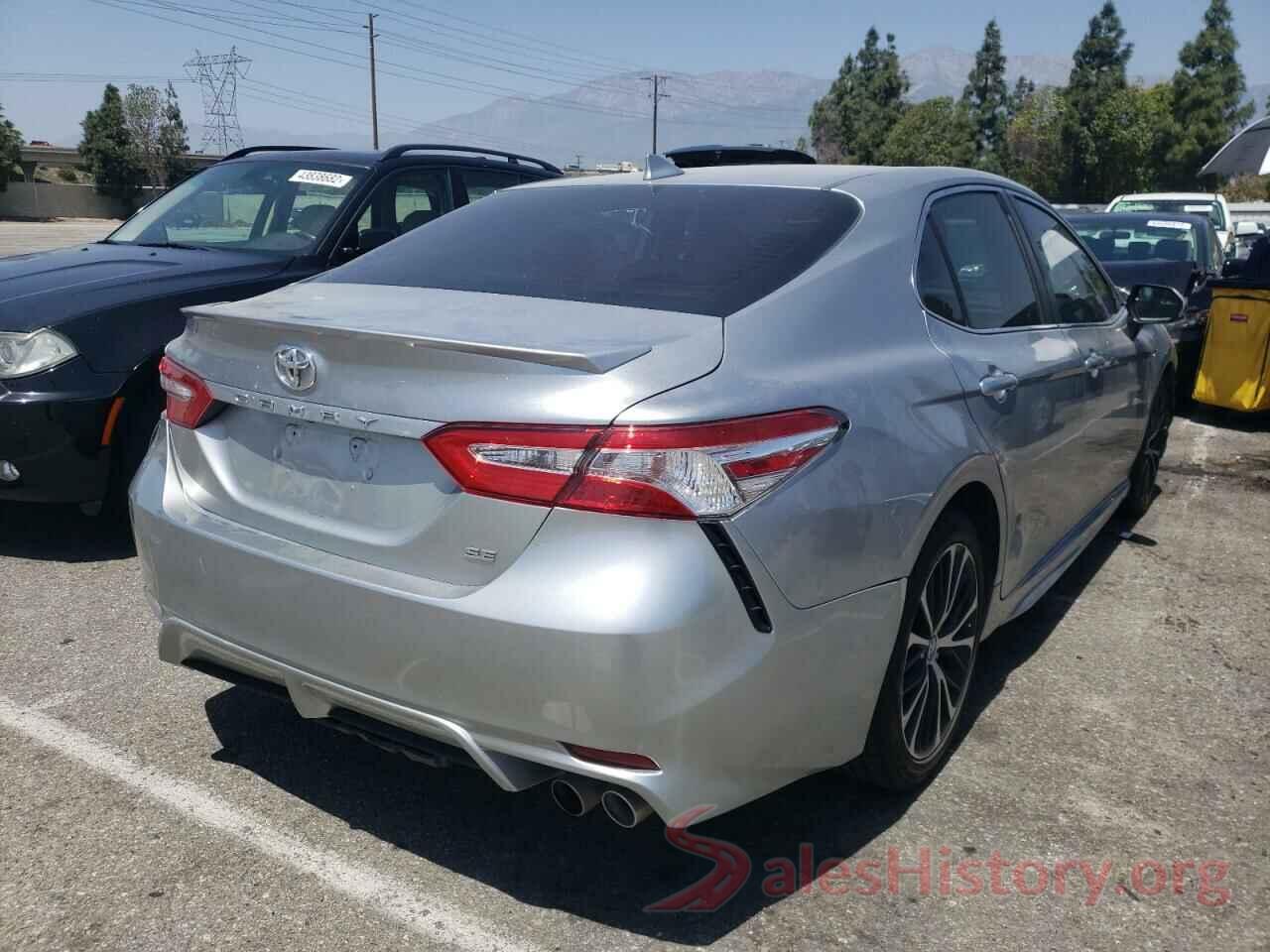 4T1B11HK3KU743163 2019 TOYOTA CAMRY