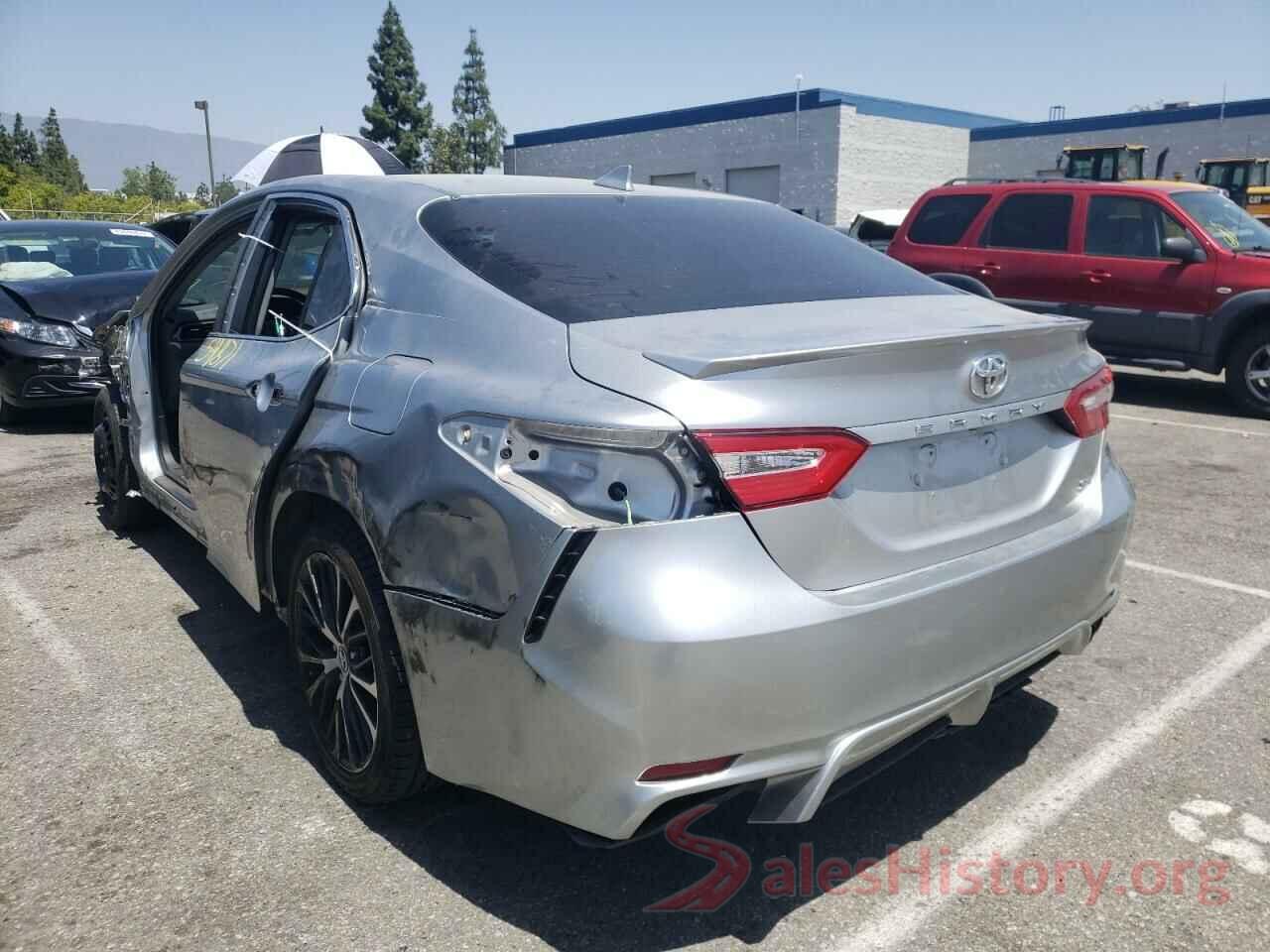 4T1B11HK3KU743163 2019 TOYOTA CAMRY