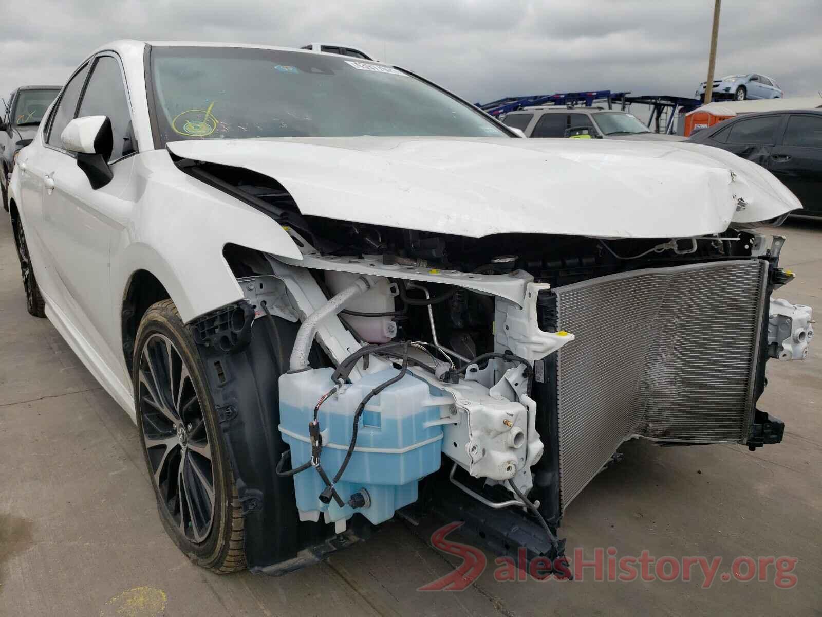 JTNB11HK3J3005805 2018 TOYOTA CAMRY