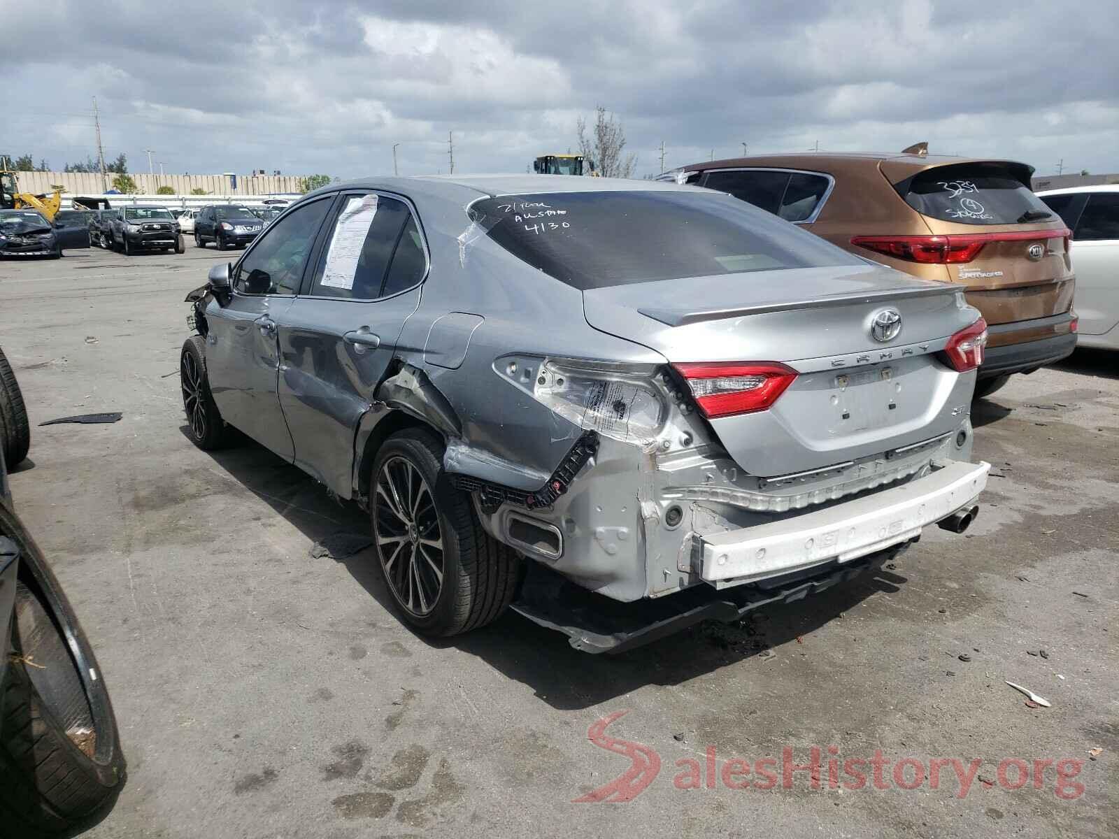 JTNB11HK9J3031938 2018 TOYOTA CAMRY