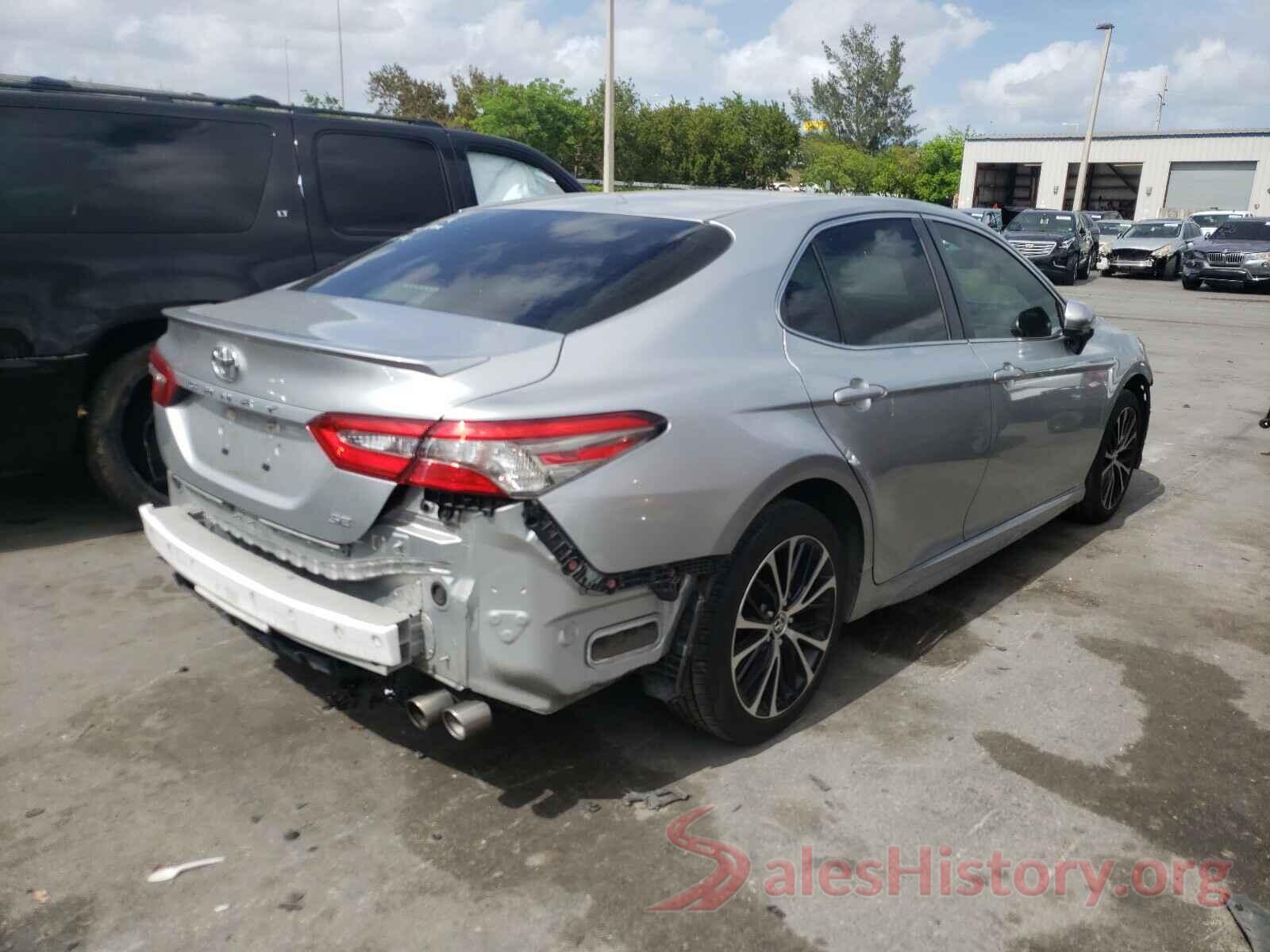 JTNB11HK9J3031938 2018 TOYOTA CAMRY