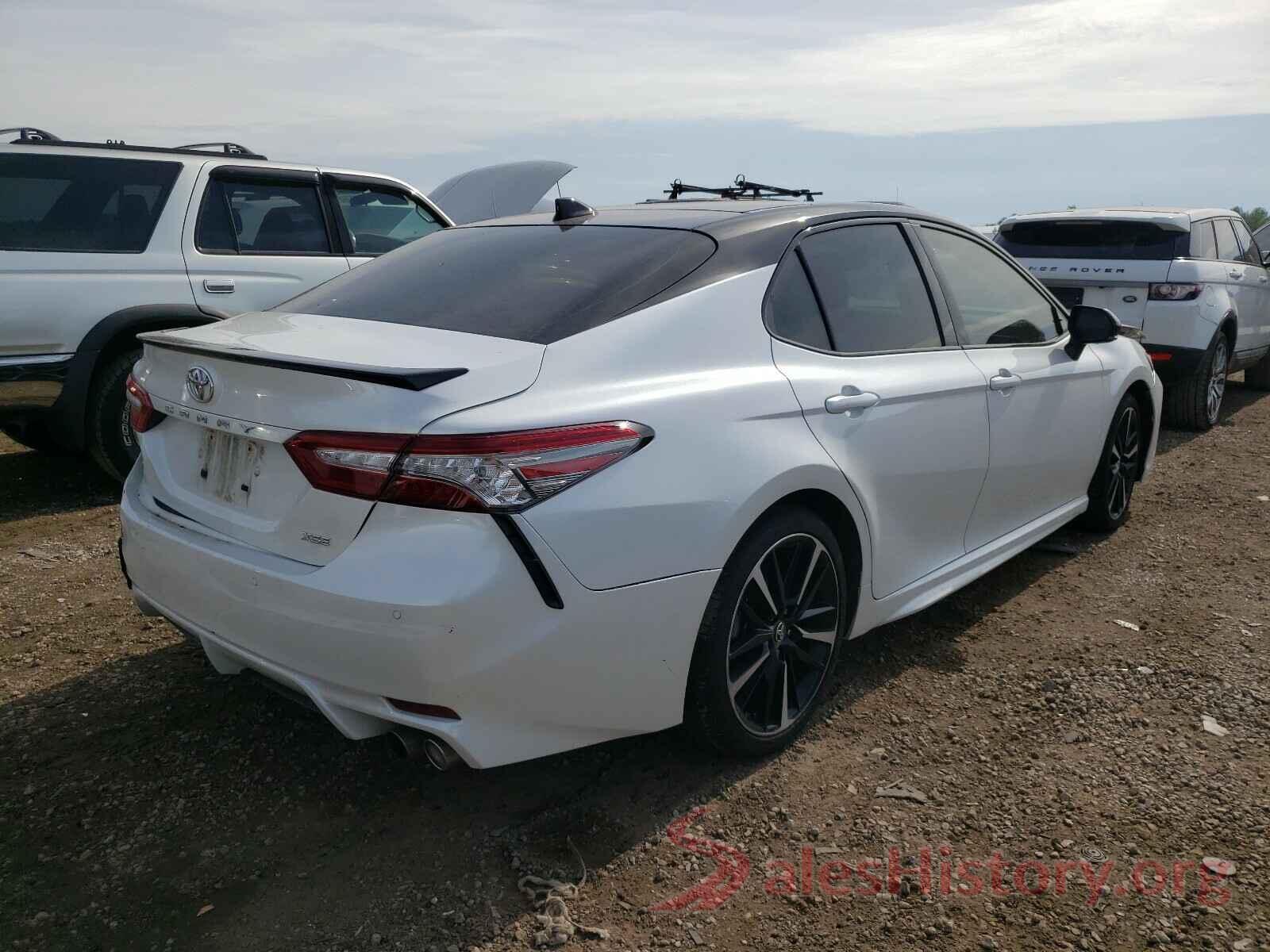 4T1B61HK7JU091597 2018 TOYOTA CAMRY