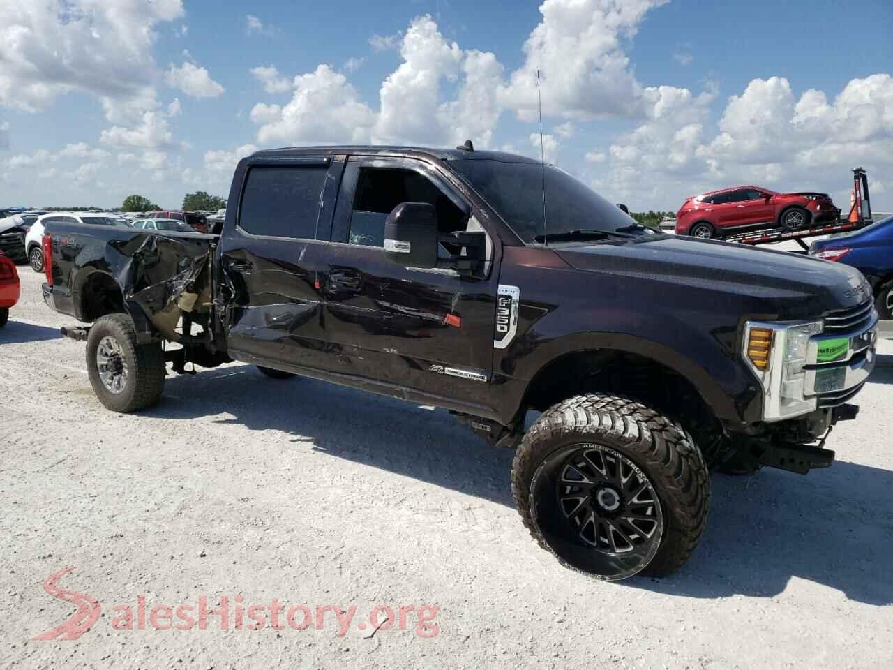 2019 FORD F350 VIN 1FT8W3BT0KED88654, rear 3/4 view