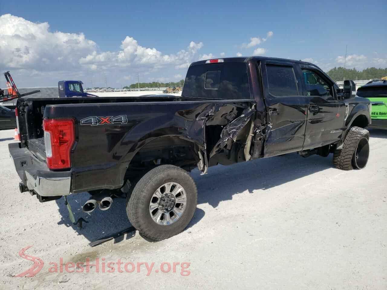 2019 FORD F350 VIN 1FT8W3BT0KED88654, right side view