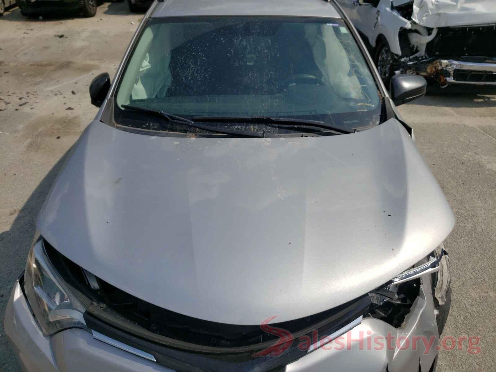 2T3ZFREV8GW255046 2016 TOYOTA RAV4