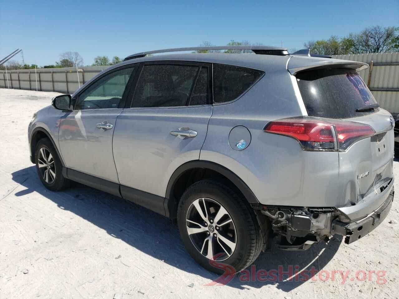 2T3RFREVXJW751392 2018 TOYOTA RAV4