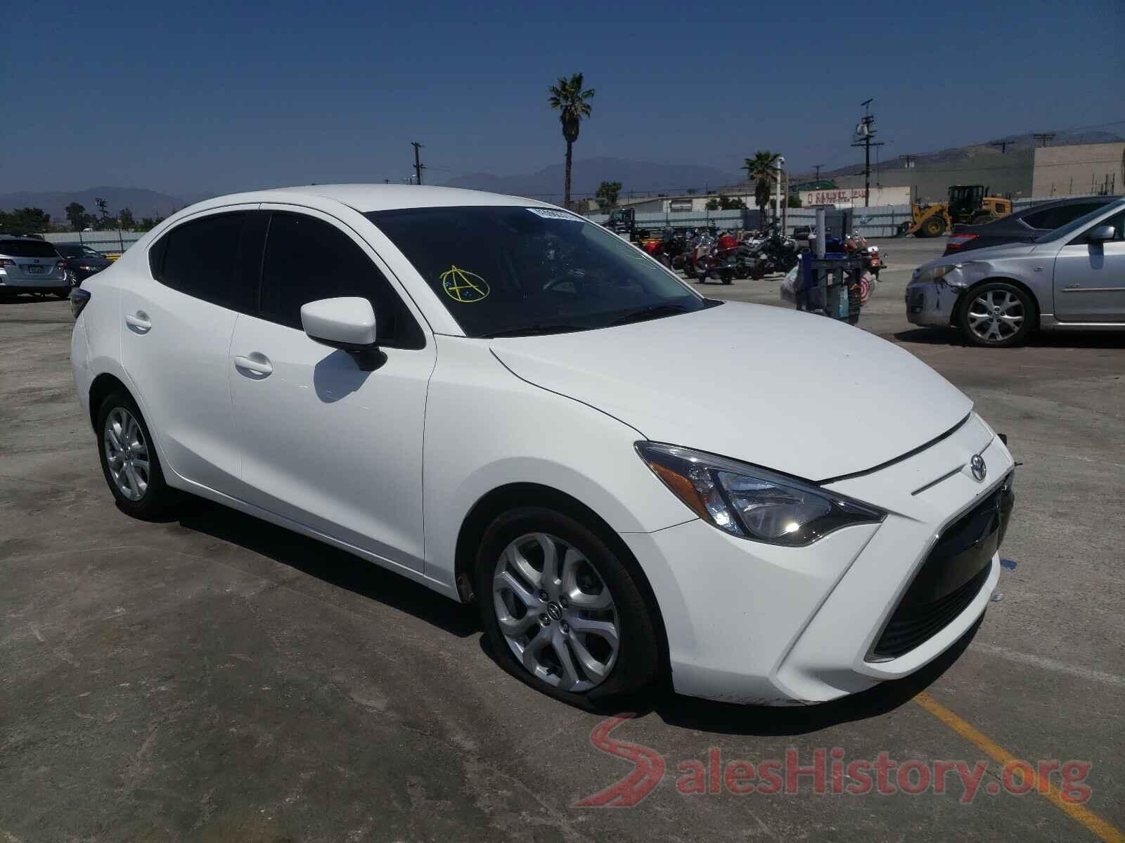 3MYDLBYV6HY154333 2017 TOYOTA YARIS