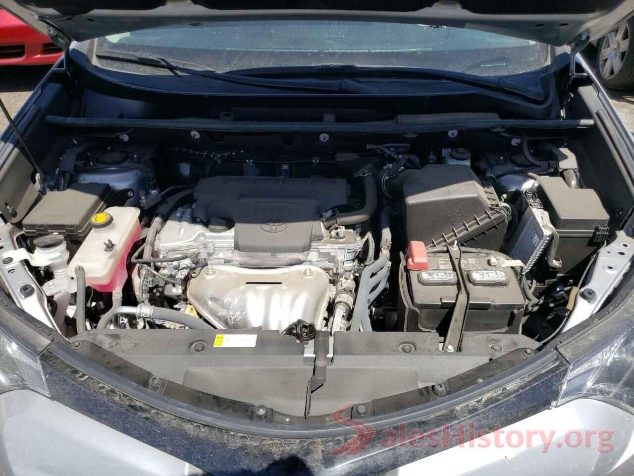 2T3RFREV3JW762282 2018 TOYOTA RAV4