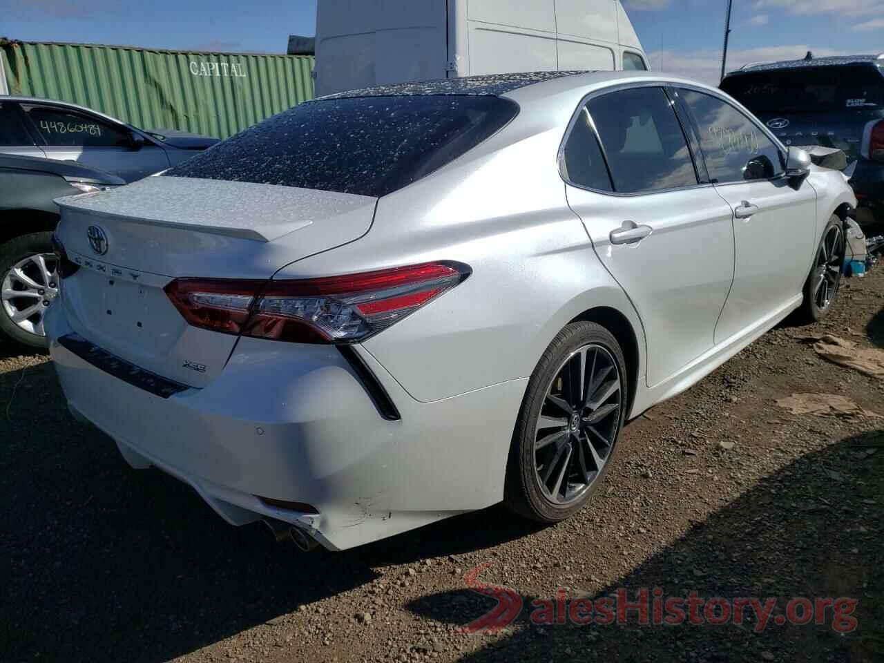 4T1B61HK0JU086869 2018 TOYOTA CAMRY