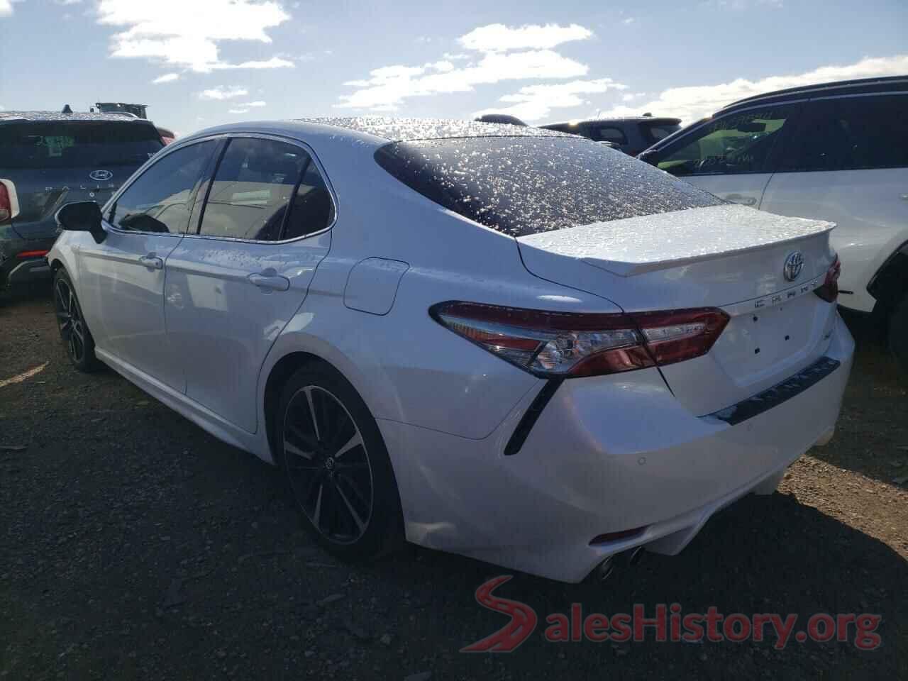 4T1B61HK0JU086869 2018 TOYOTA CAMRY