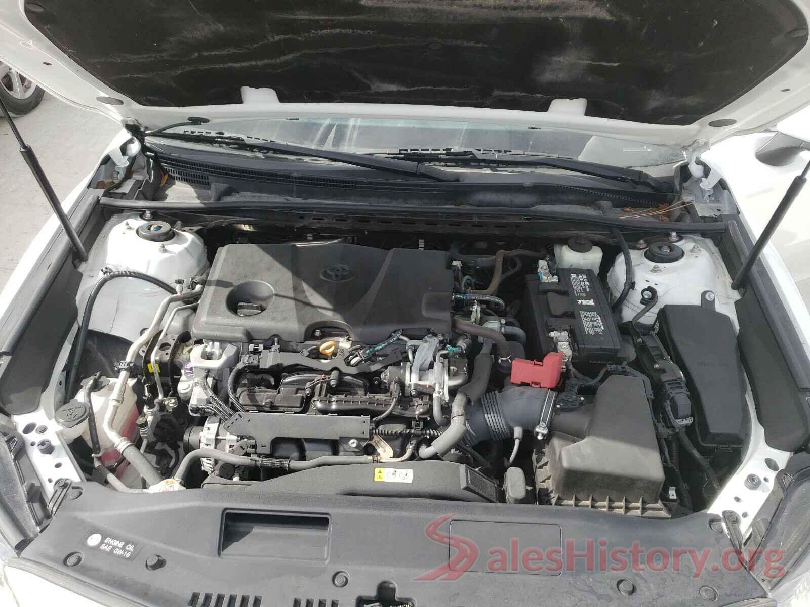 4T1B11HK6JU071663 2018 TOYOTA CAMRY