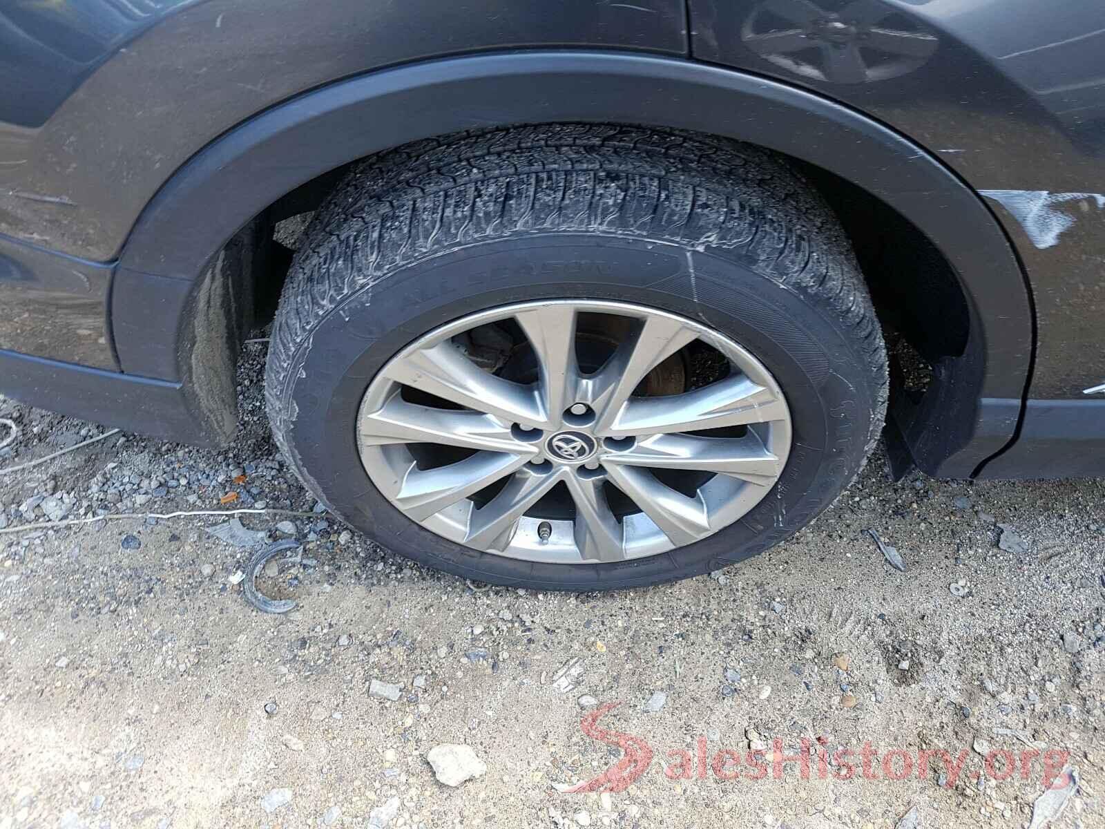 JTMDJREV2HD075830 2017 TOYOTA RAV4