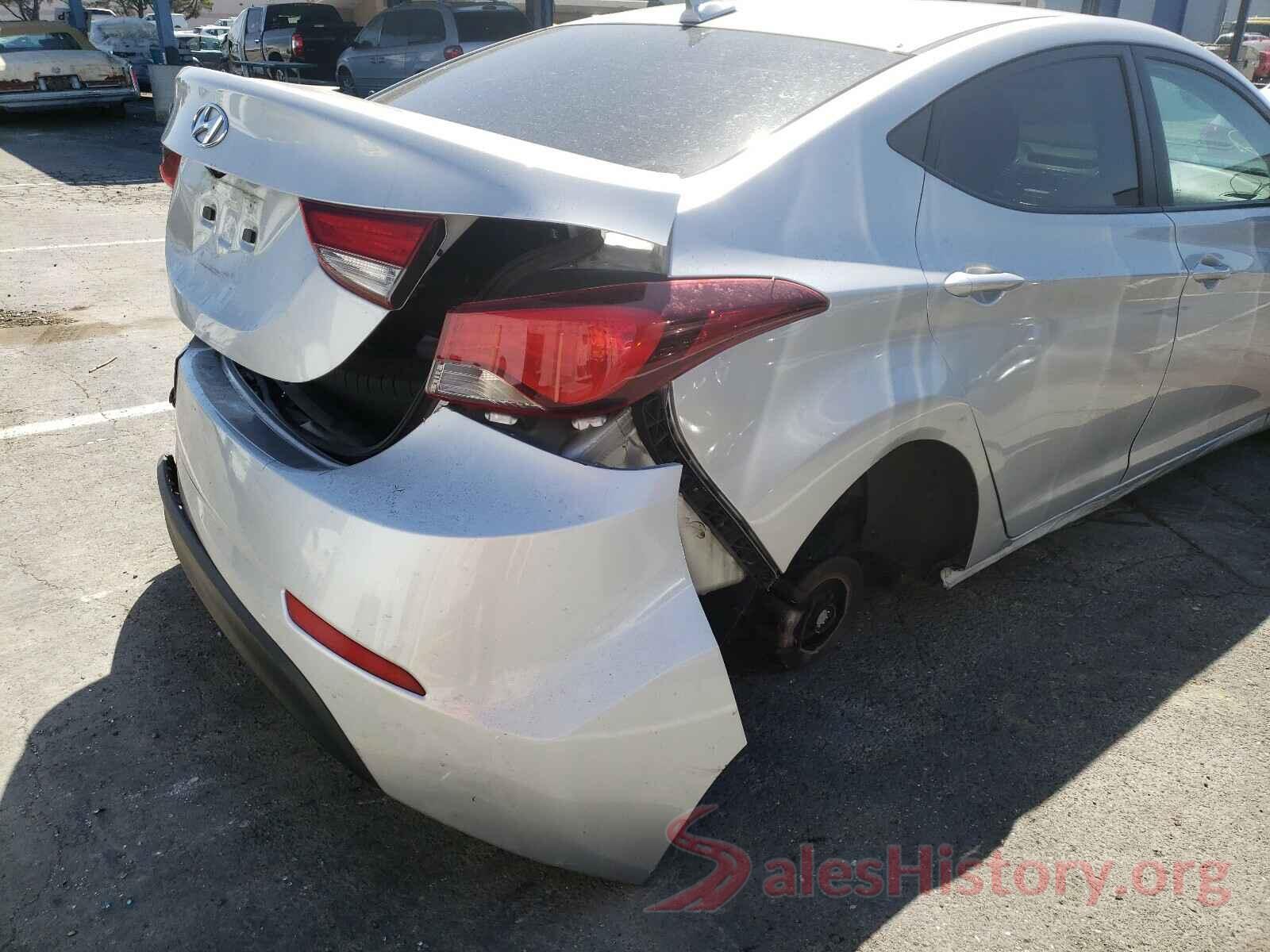 KMHDH4AE6GU586052 2016 HYUNDAI ELANTRA