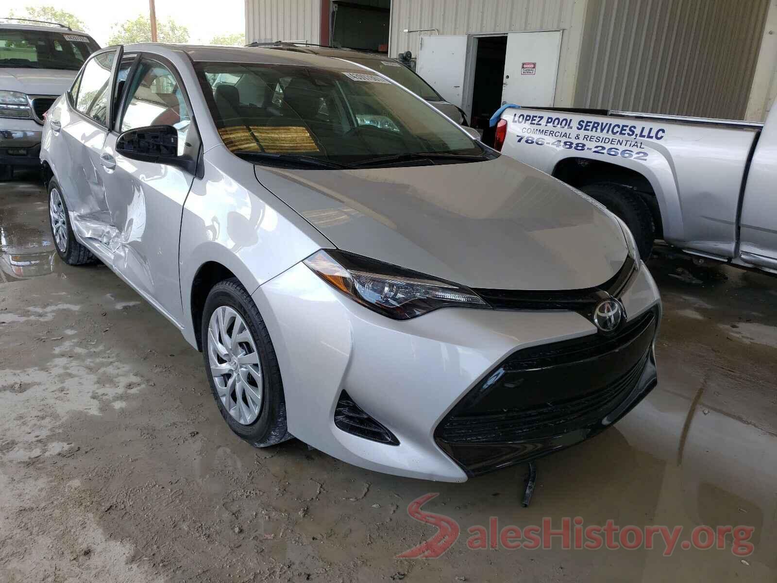 5YFBURHE5JP821667 2018 TOYOTA COROLLA