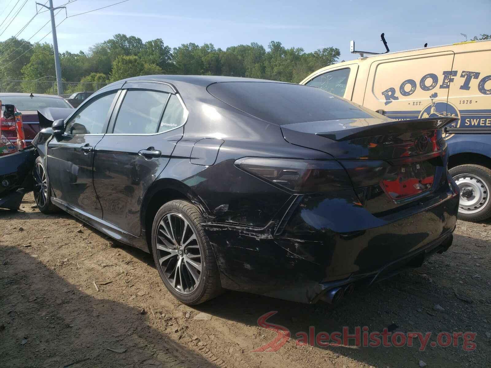 4T1B11HKXJU046135 2018 TOYOTA CAMRY