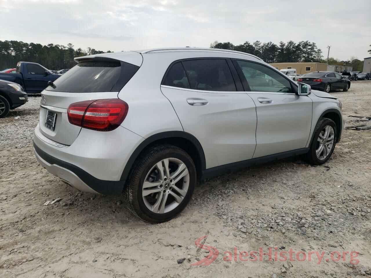 WDCTG4EB5KU009289 2019 MERCEDES-BENZ GLA-CLASS