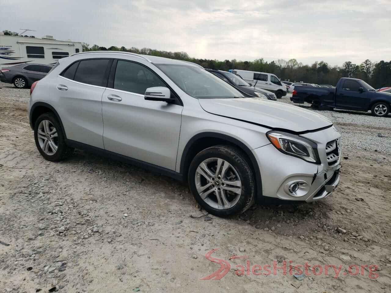 WDCTG4EB5KU009289 2019 MERCEDES-BENZ GLA-CLASS