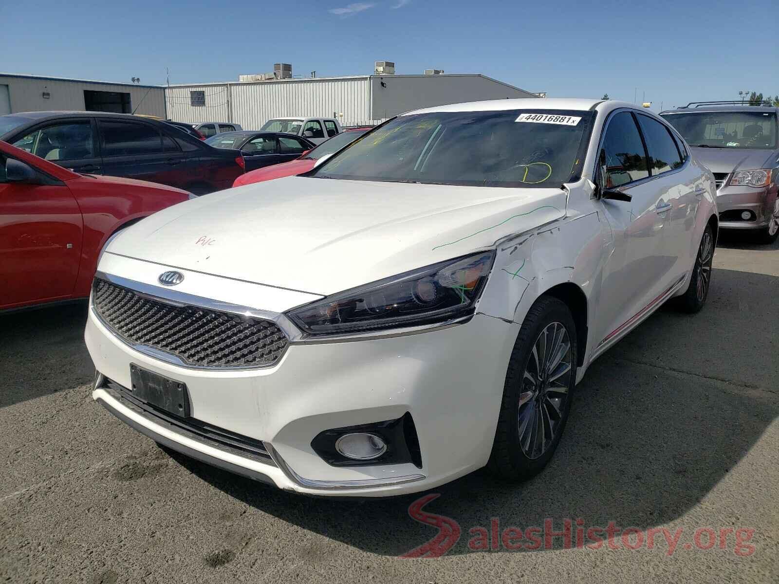 KNALB4J13H5042437 2017 KIA CADENZA