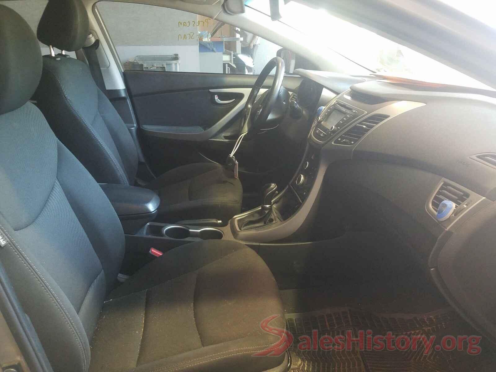 5NPDH4AE6GH782765 2016 HYUNDAI ELANTRA