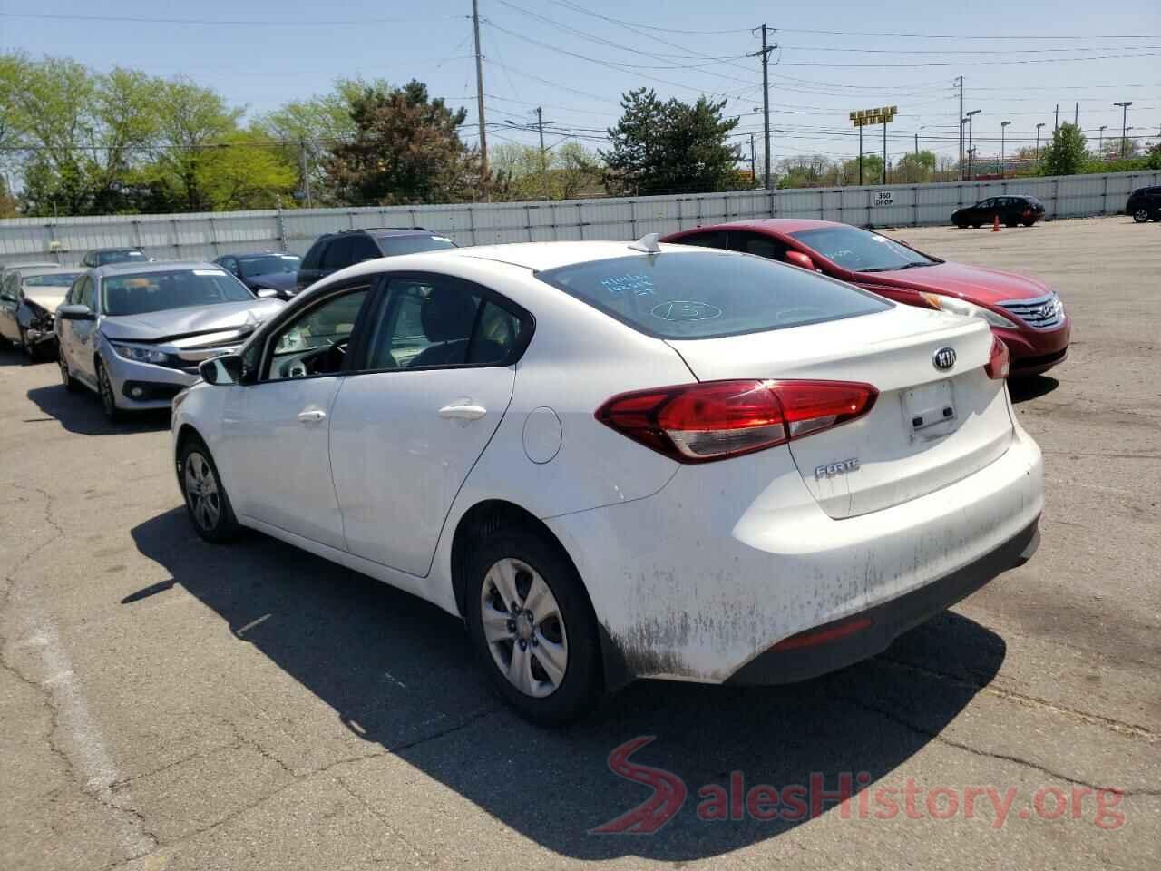 3KPFK4A78HE102513 2017 KIA FORTE