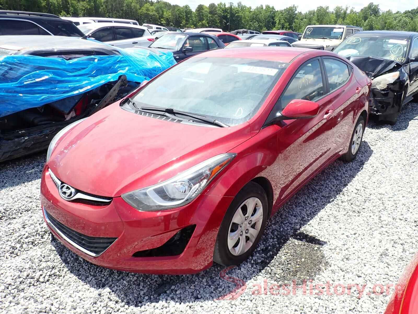 5NPDH4AE1GH677292 2016 HYUNDAI ELANTRA