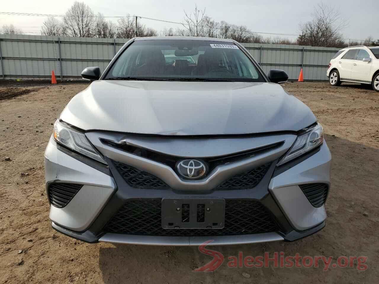 4T1B61HK8KU236308 2019 TOYOTA CAMRY