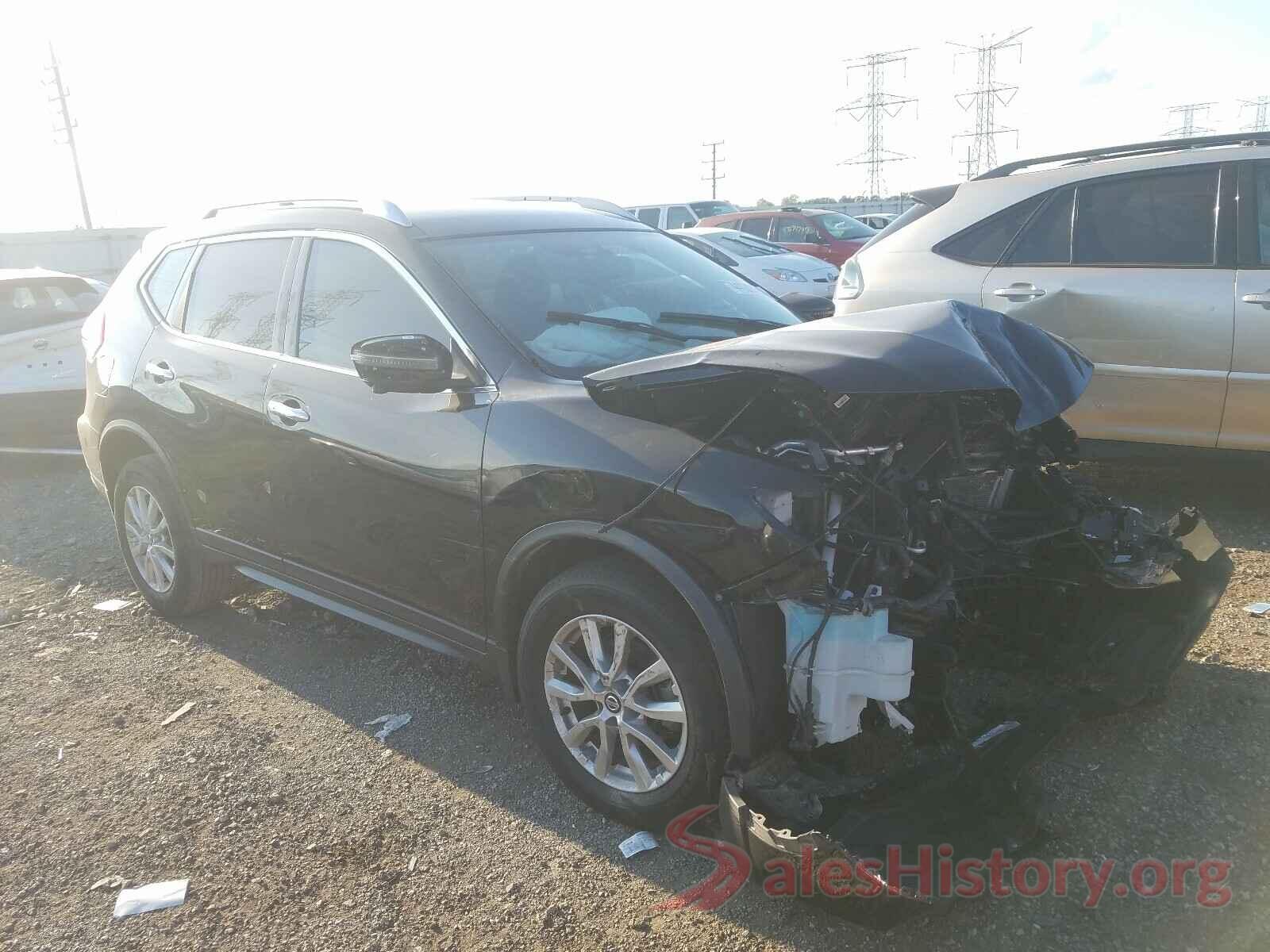 KNMAT2MV4HP579719 2017 NISSAN ROGUE