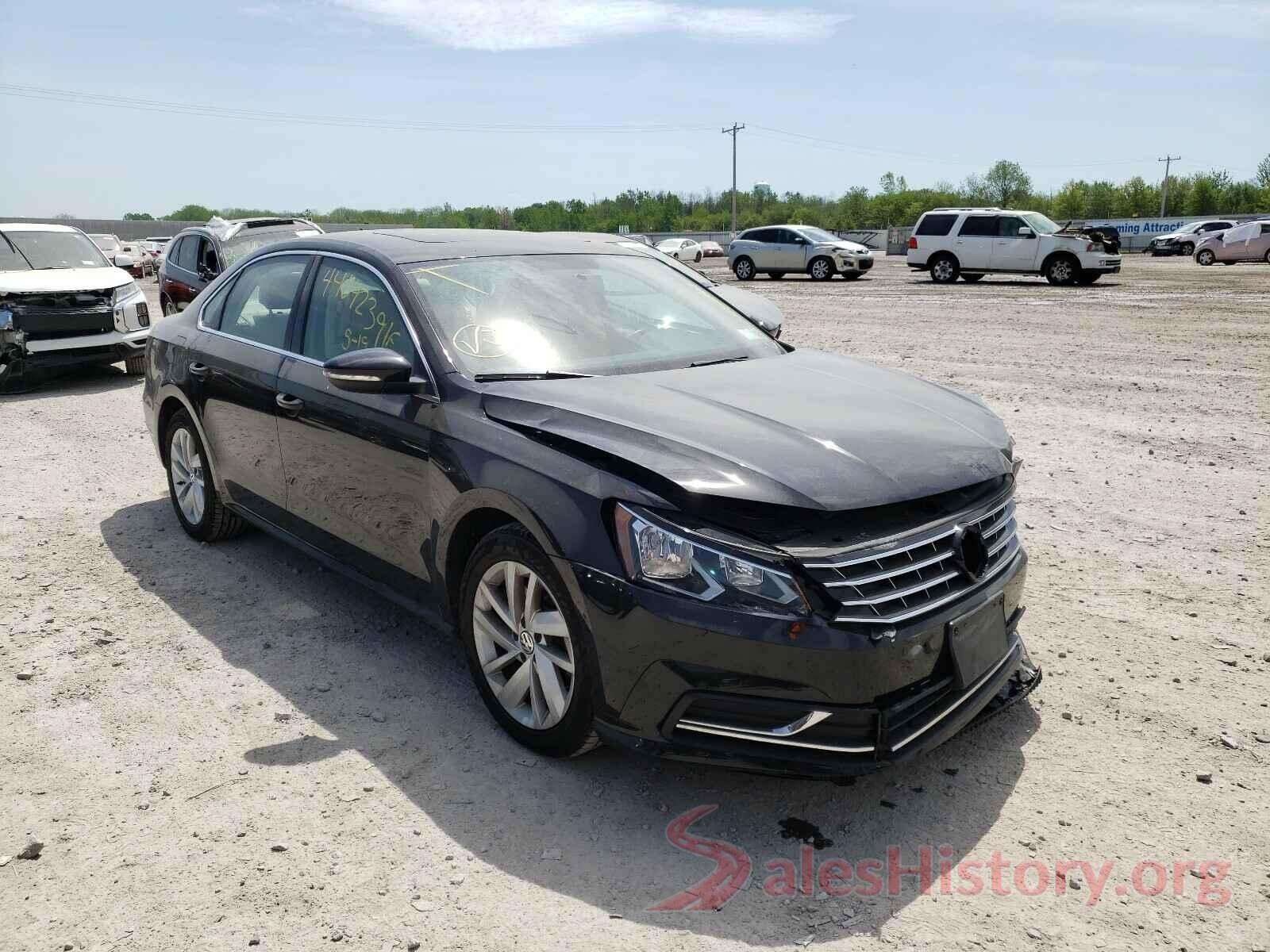 1VWBA7A37JC020427 2018 VOLKSWAGEN PASSAT