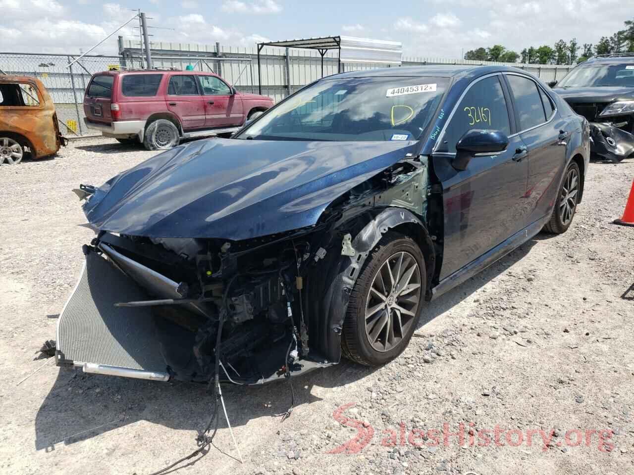 4T1T11AK0MU548705 2021 TOYOTA CAMRY