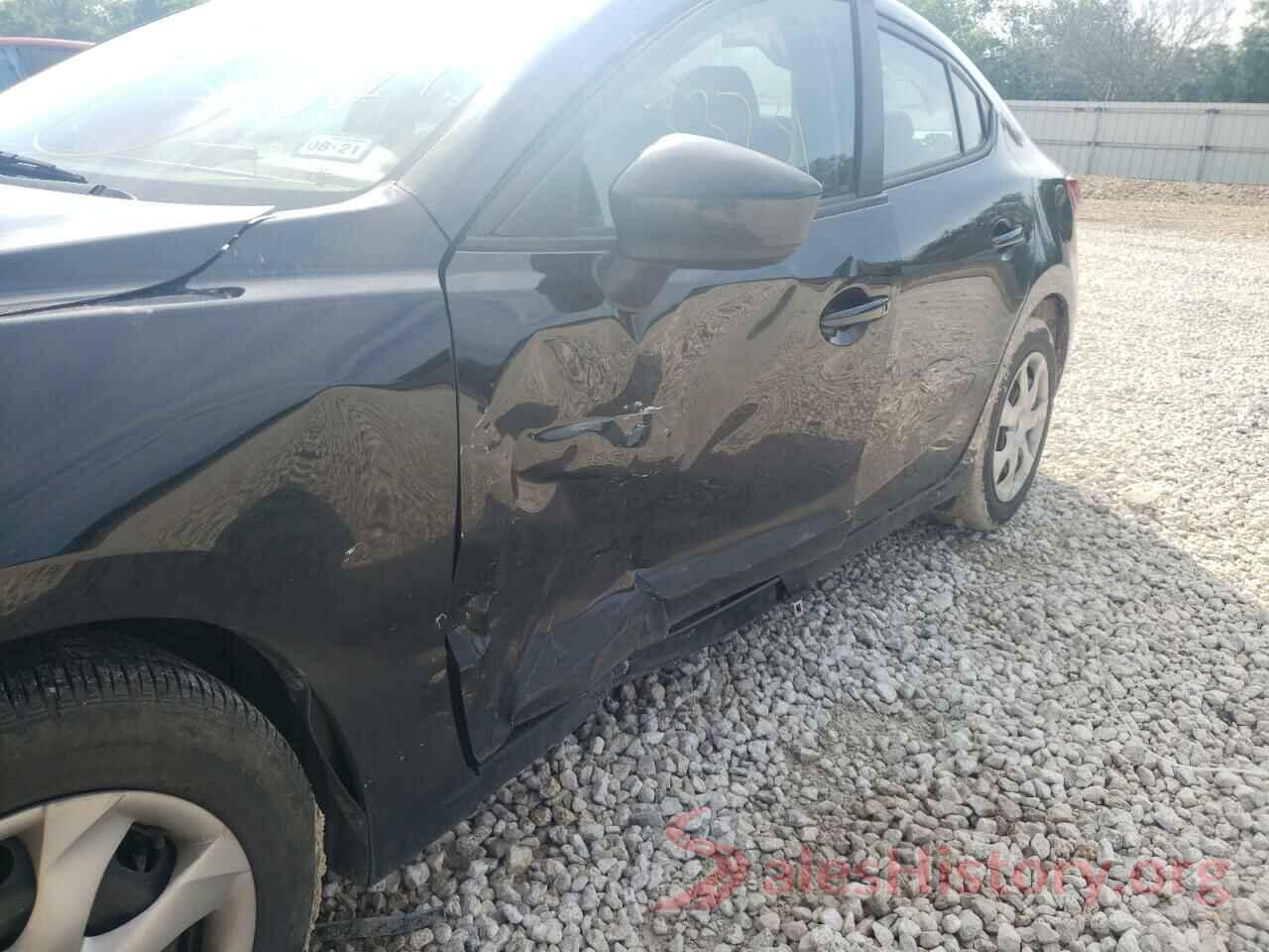 3MZBN1U7XJM221527 2018 MAZDA 3