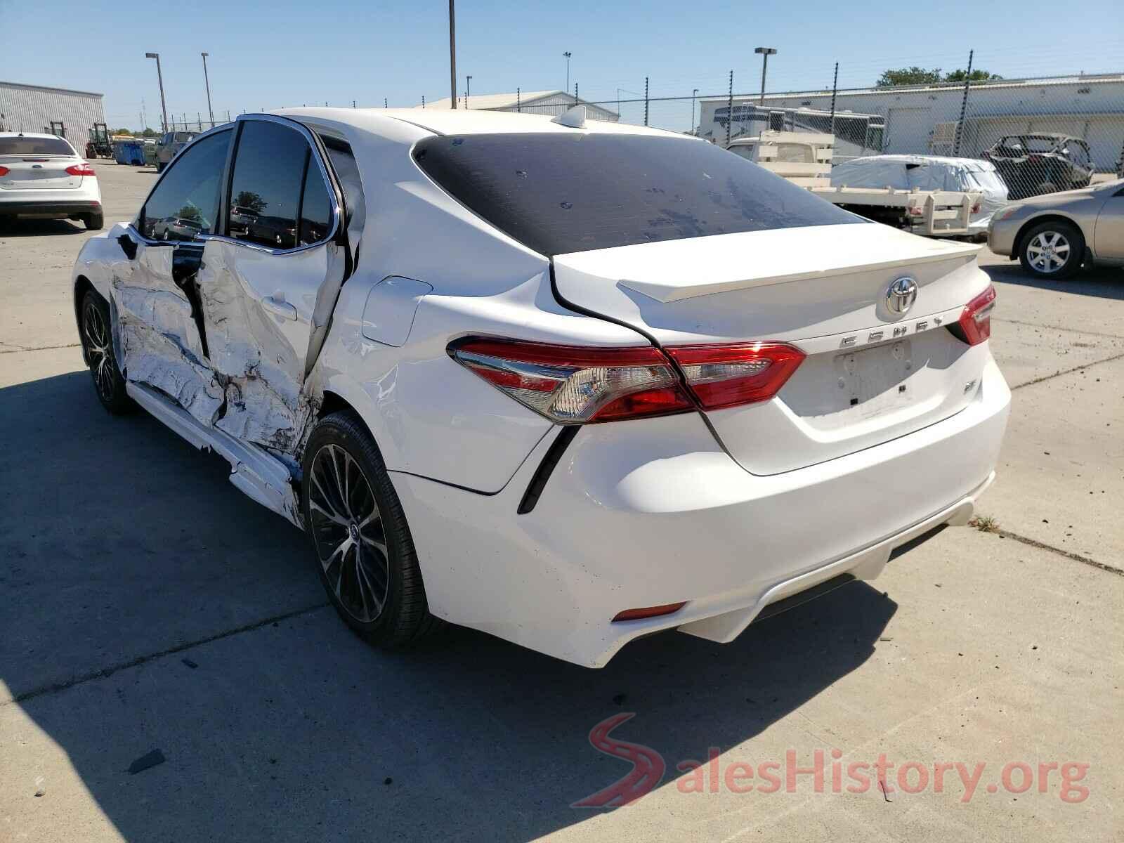 4T1B11HK5KU702727 2019 TOYOTA CAMRY