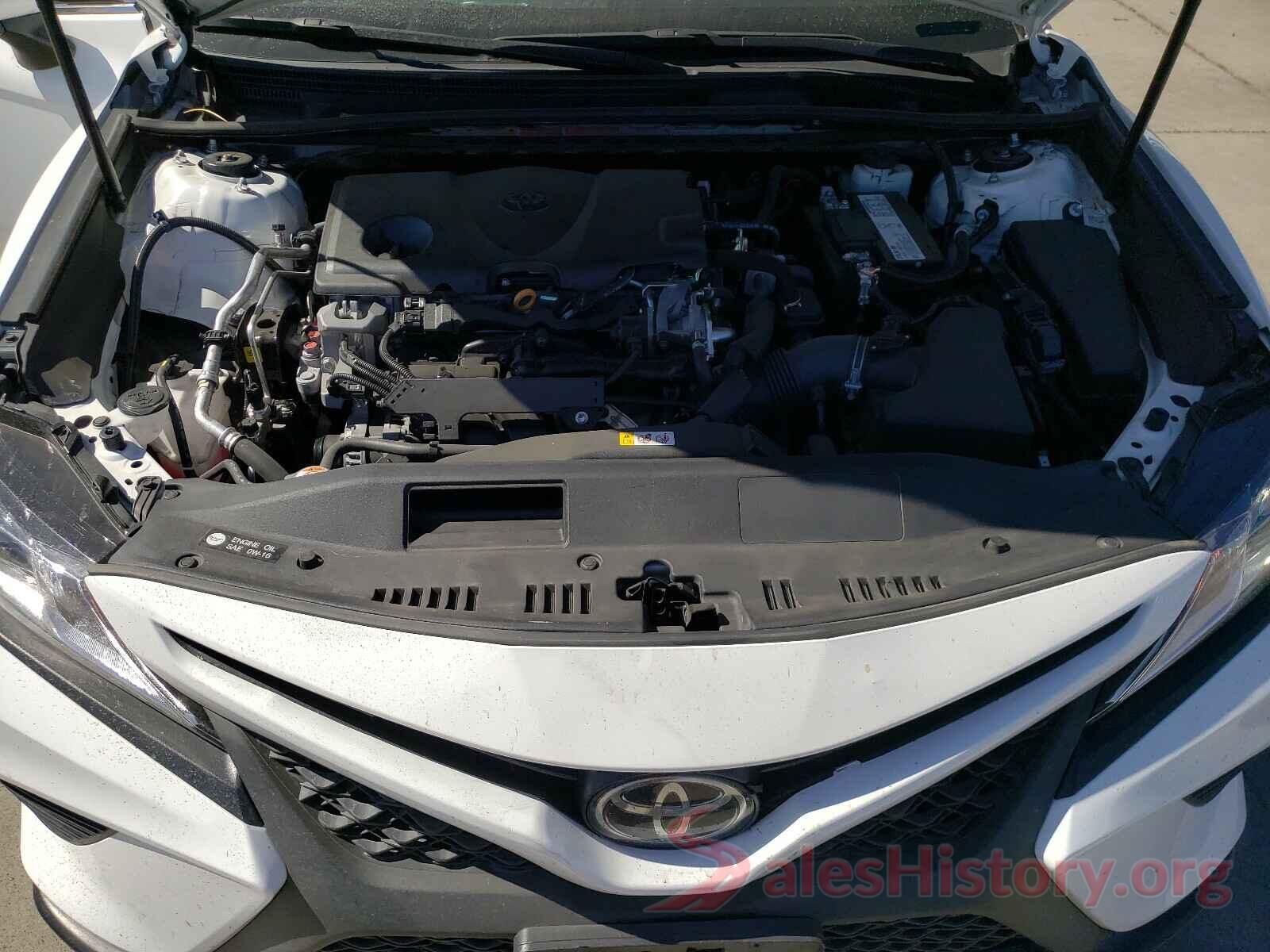 4T1B11HK5KU702727 2019 TOYOTA CAMRY