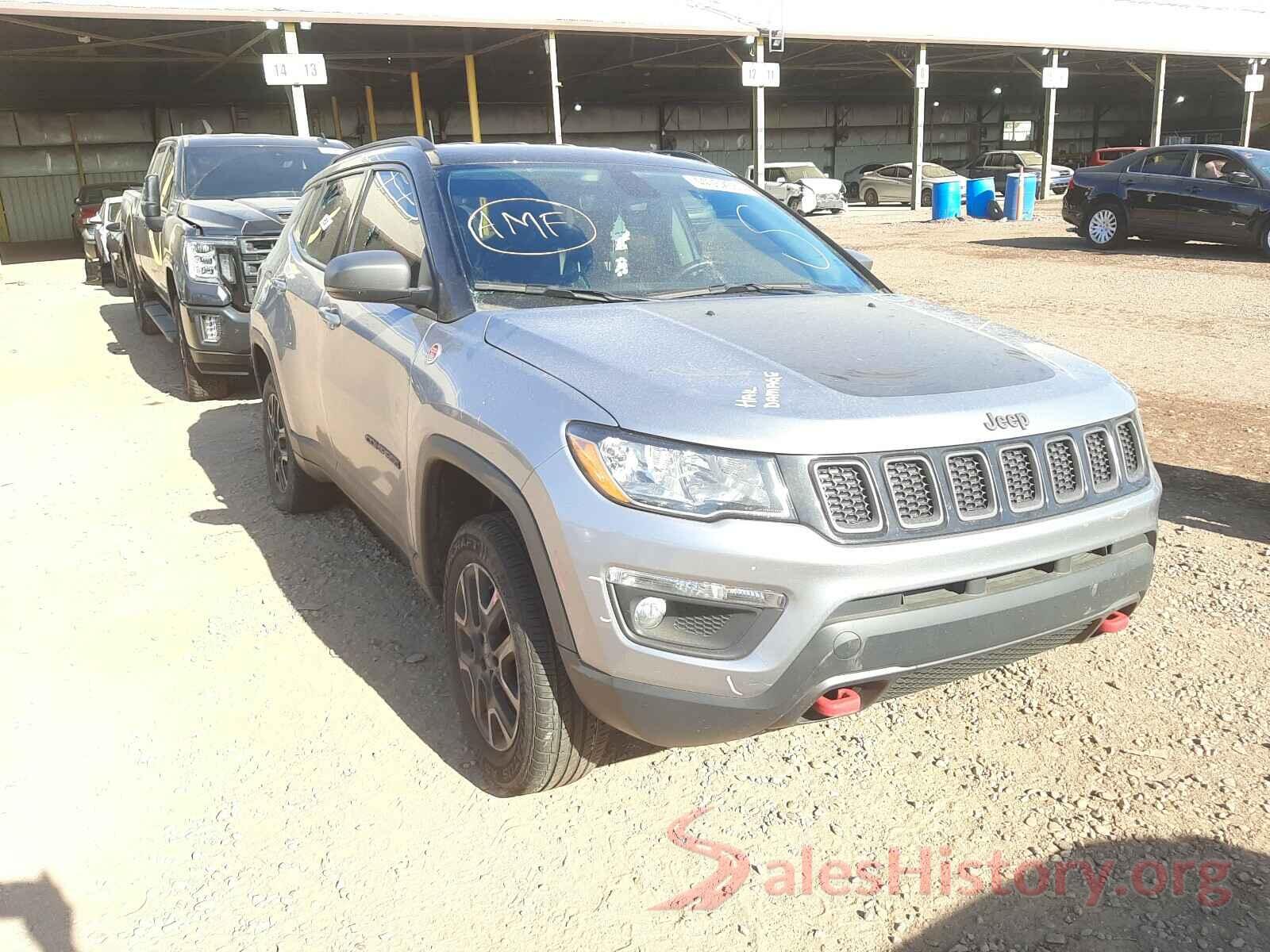 3C4NJDDB6KT671605 2019 JEEP COMPASS