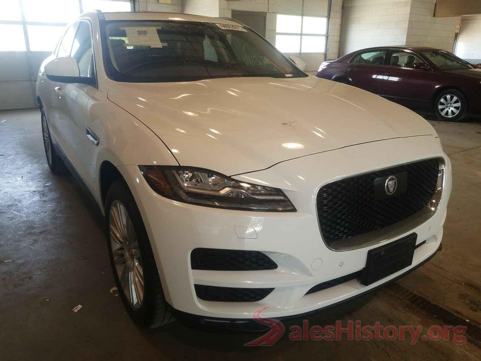 SADCN2GX6KA353034 2019 JAGUAR F-PACE