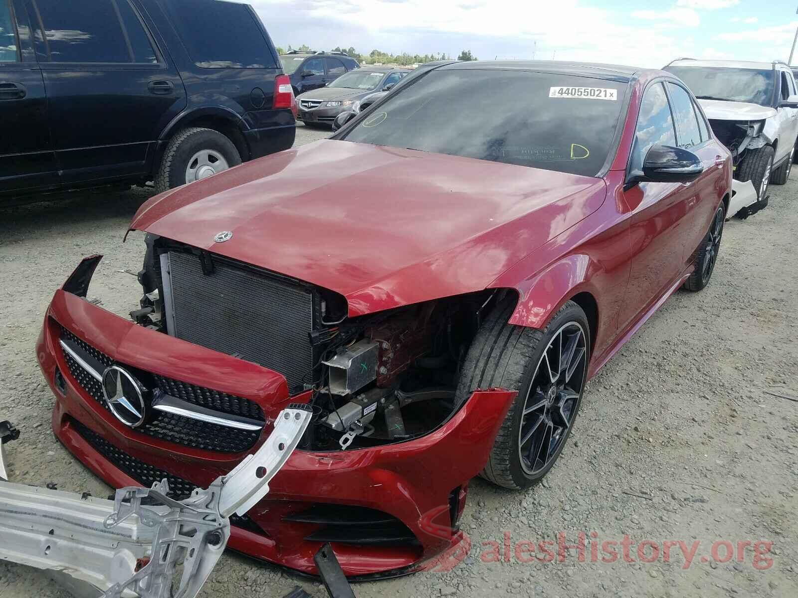 55SWF8DB3KU305126 2019 MERCEDES-BENZ C CLASS