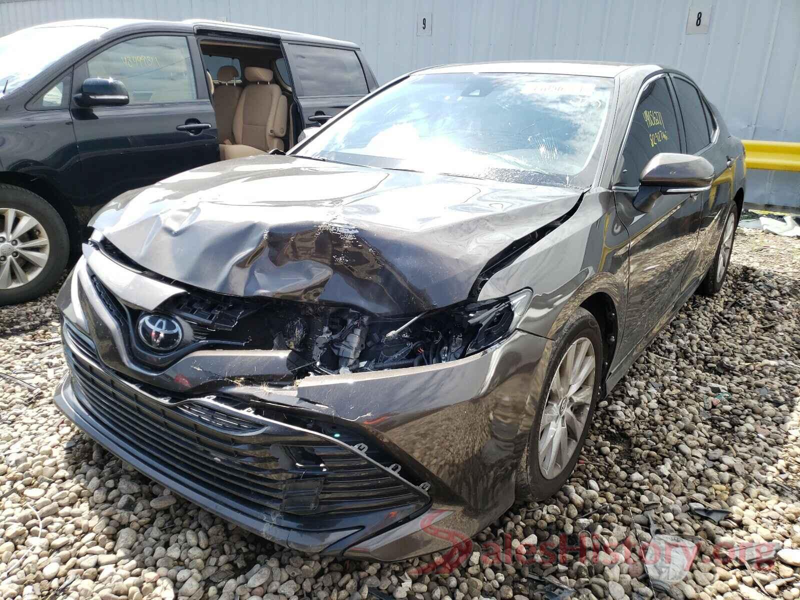 JTNB11HKXJ3046366 2018 TOYOTA CAMRY