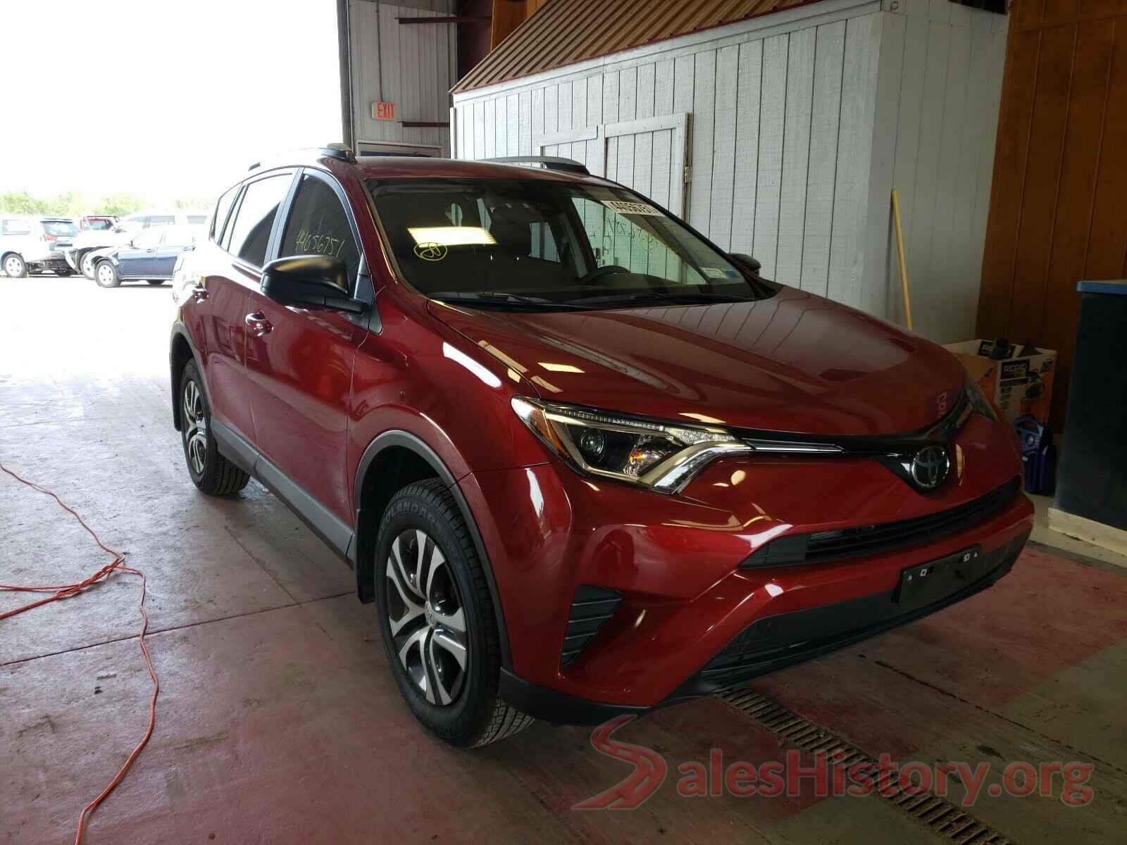 JTMBFREV8JD253299 2018 TOYOTA RAV4