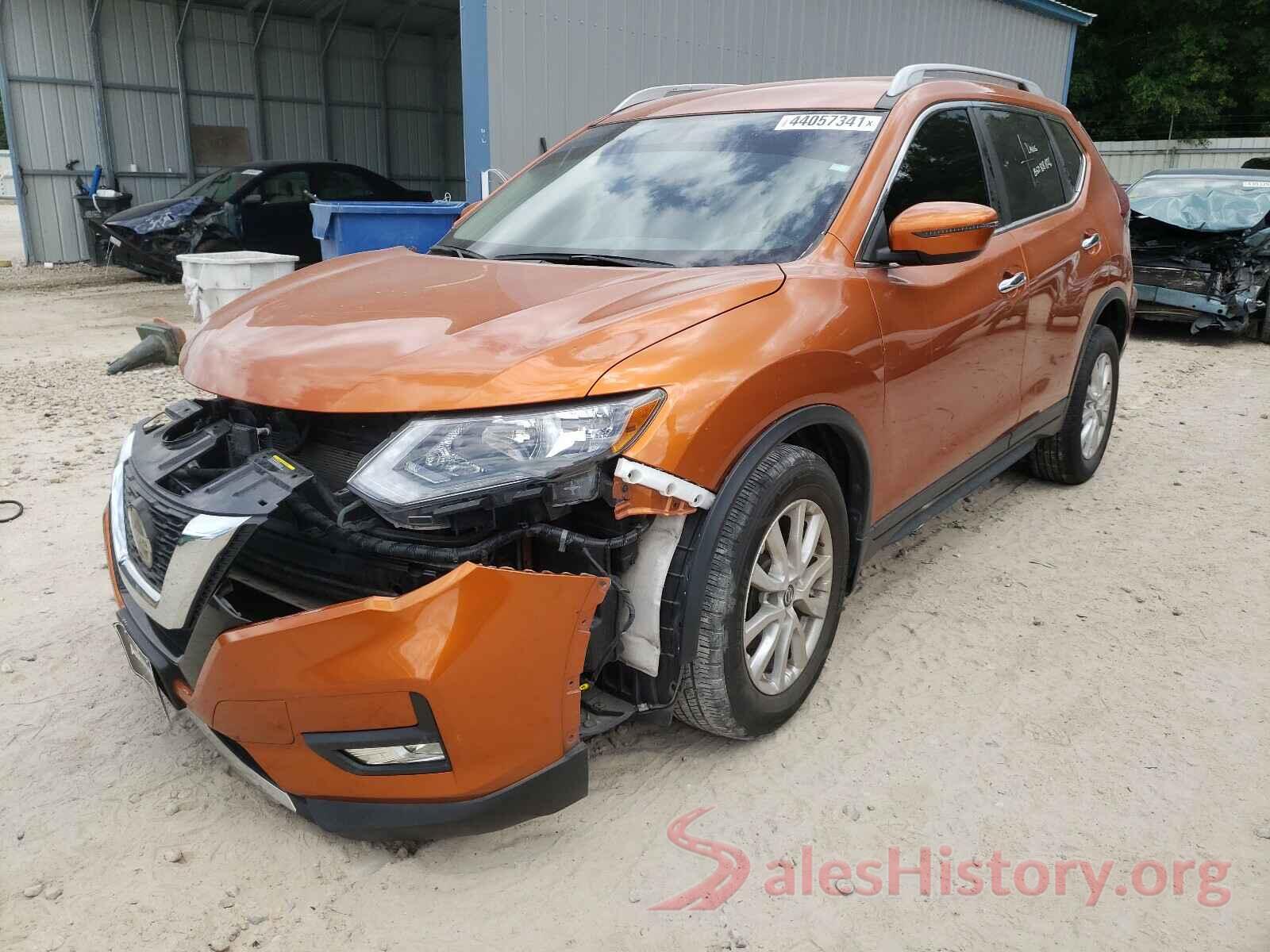 5N1AT2MT5JC843943 2018 NISSAN ROGUE