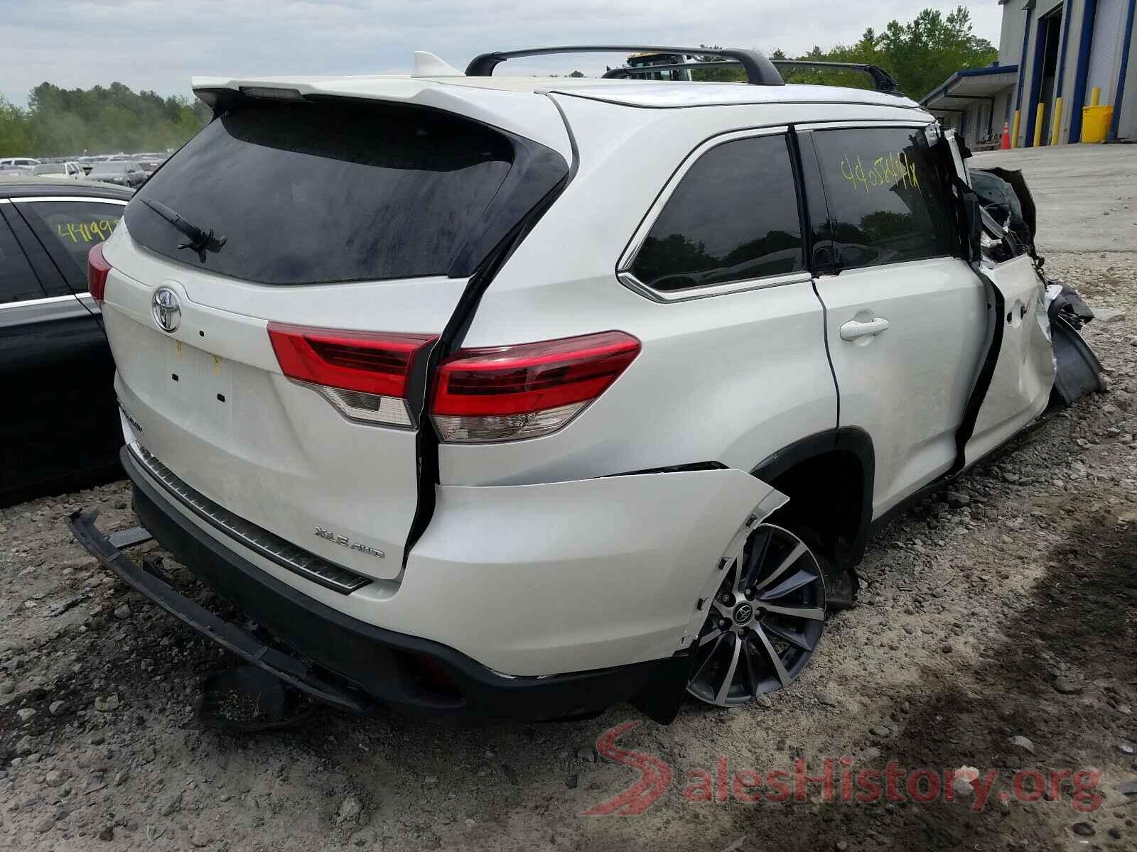 5TDJZRFH6KS617348 2019 TOYOTA HIGHLANDER