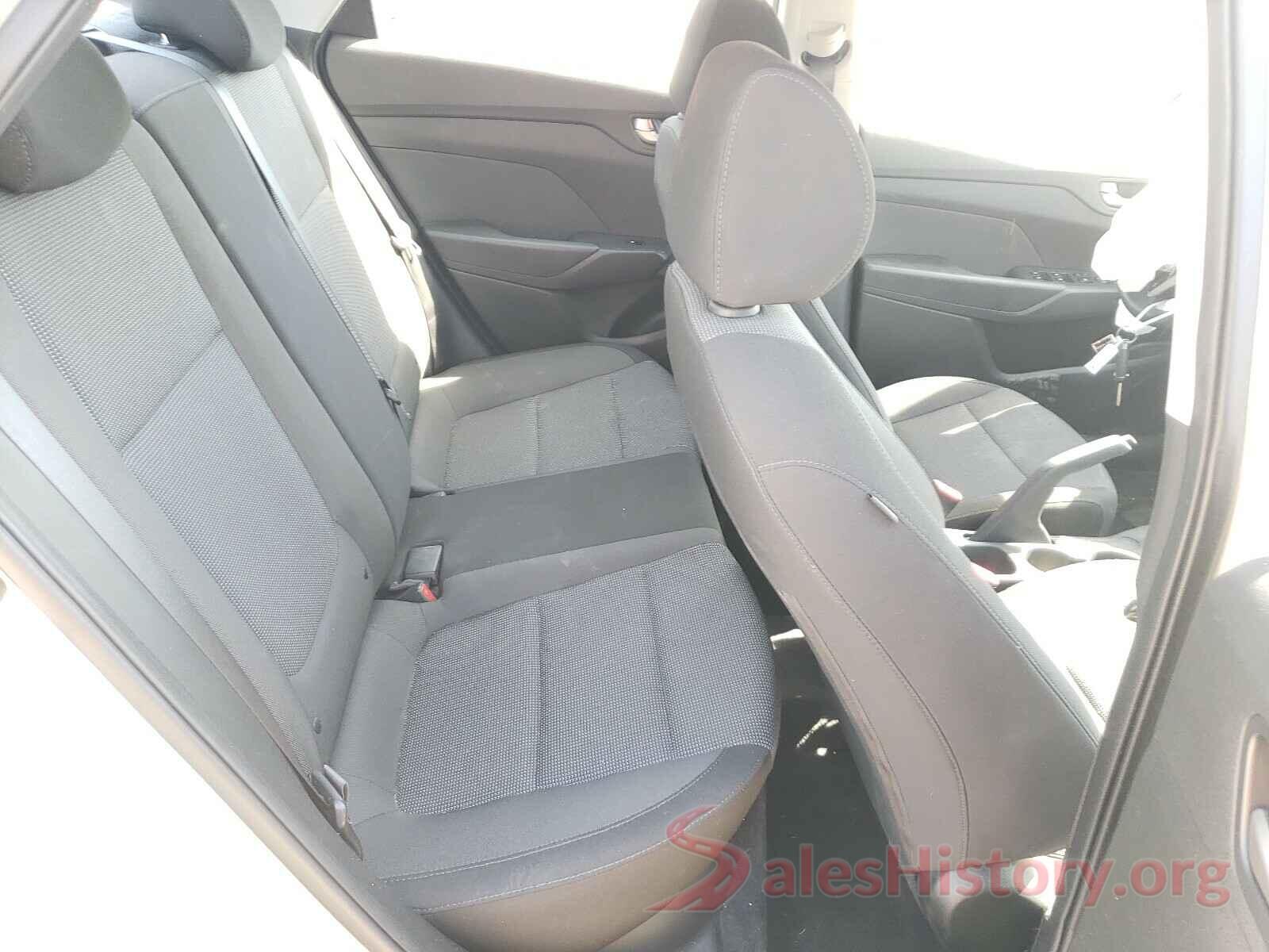 3KPC24A31JE021021 2018 HYUNDAI ACCENT