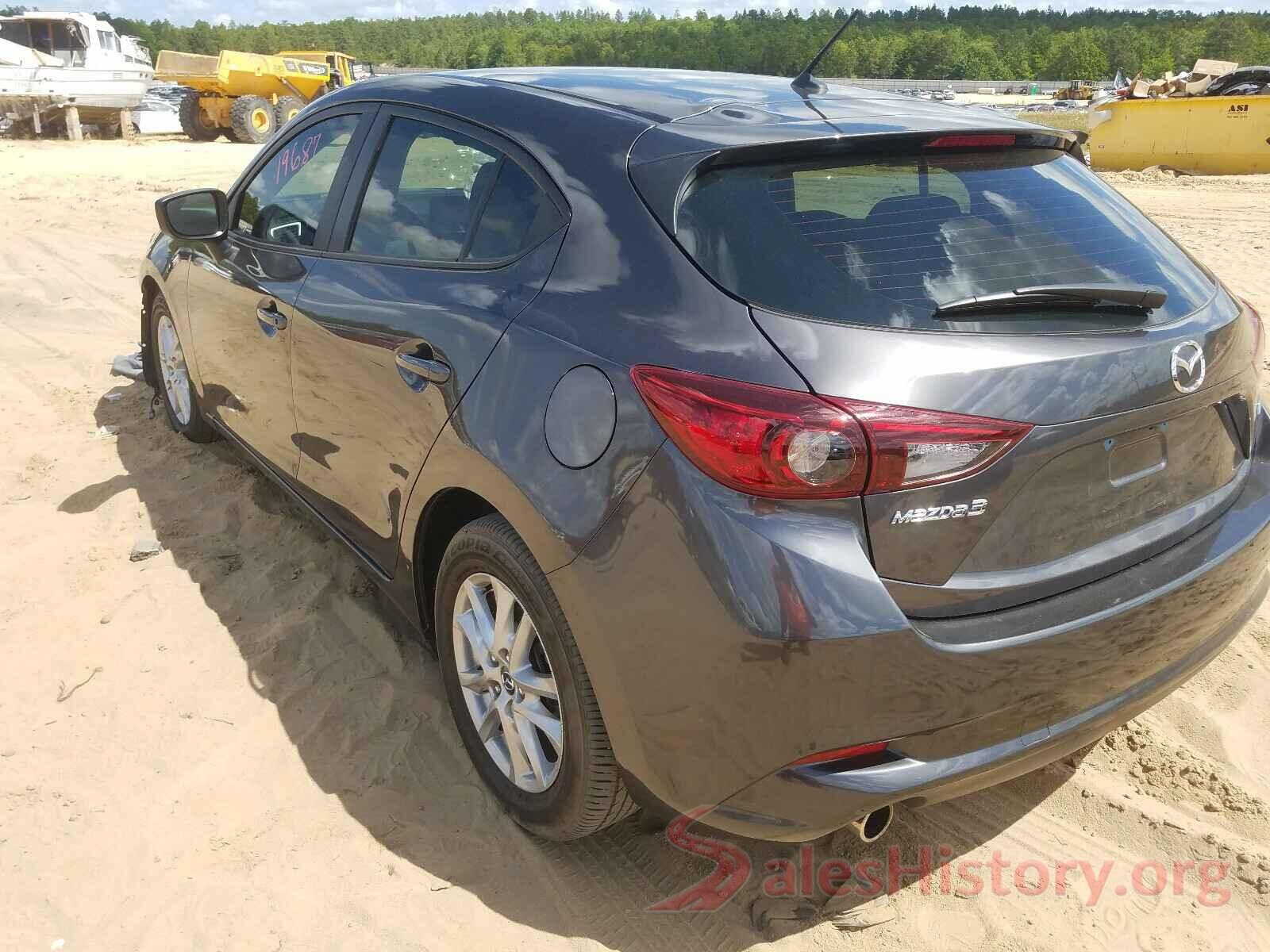 3MZBN1K76JM265561 2018 MAZDA 3