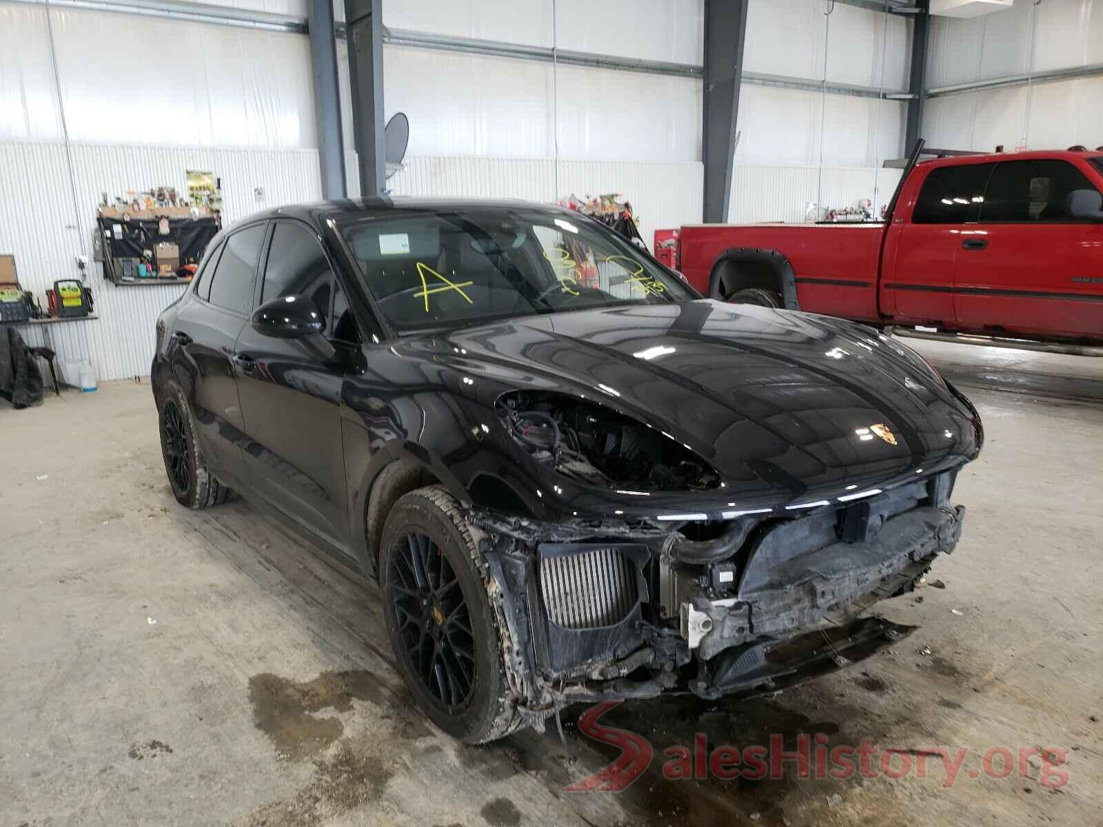 WP1AG2A56JLB63434 2018 PORSCHE MACAN