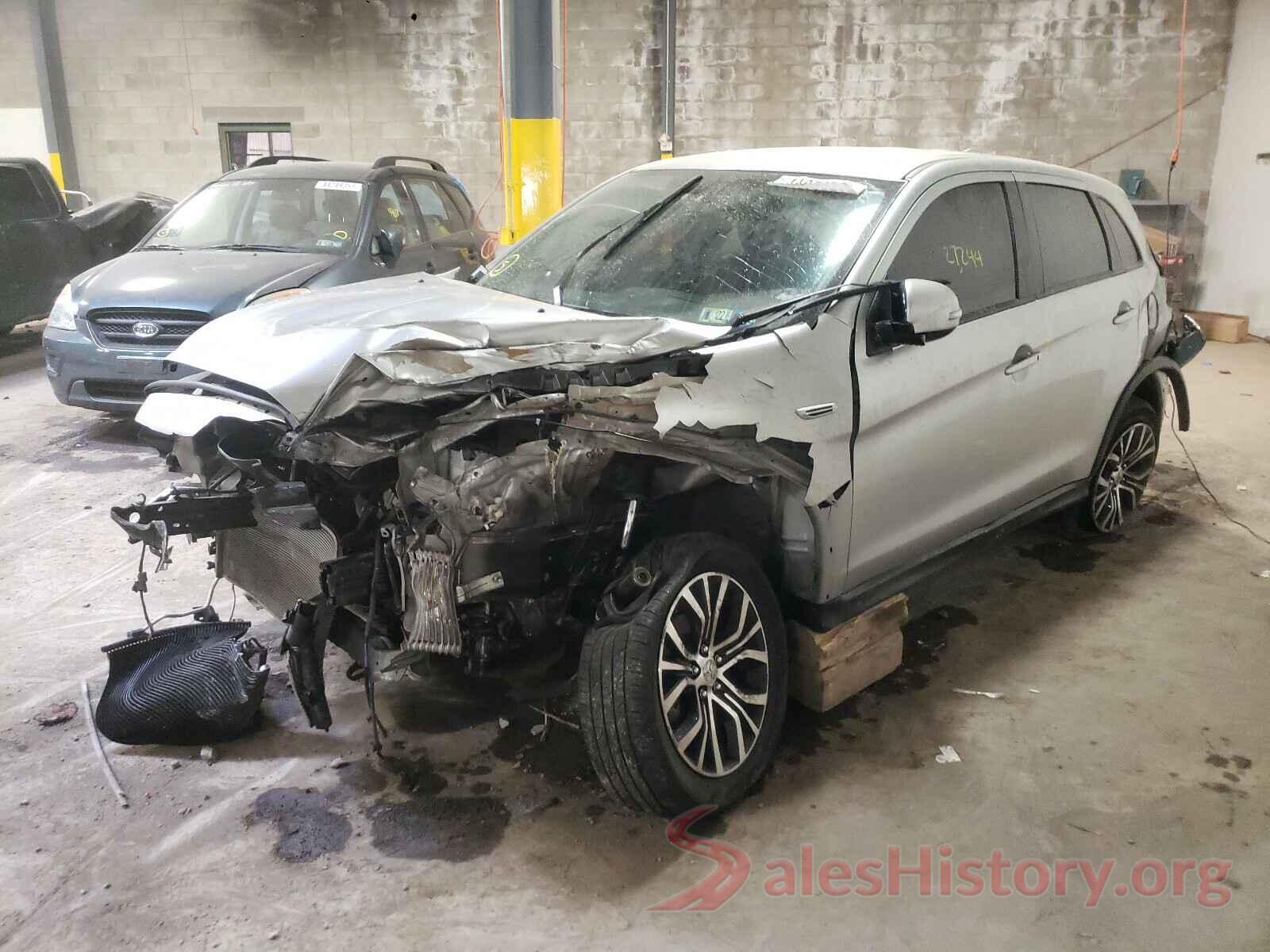 JA4AP3AUXKU035833 2019 MITSUBISHI OUTLANDER