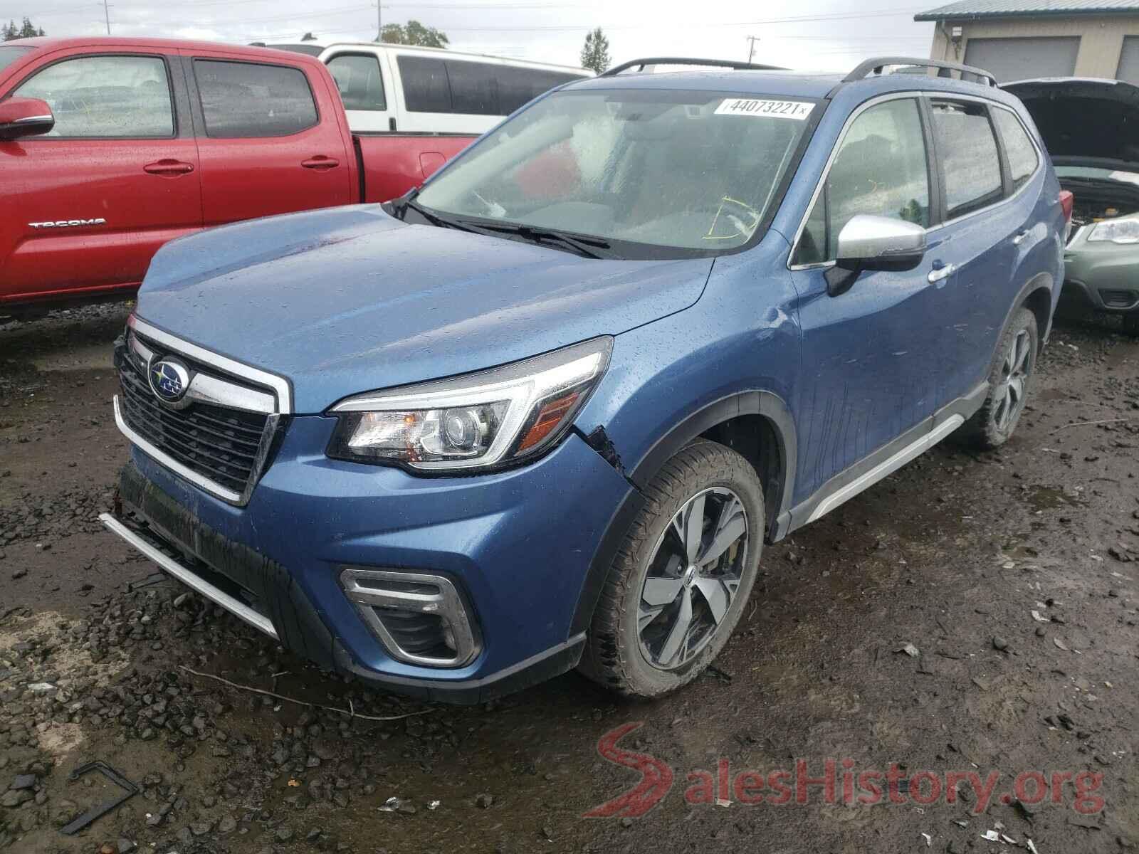 JF2SKAWC7KH447523 2019 SUBARU FORESTER