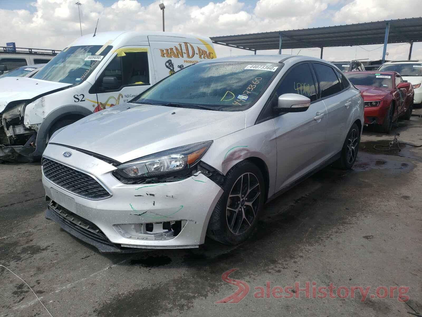 1FADP3H25JL217313 2018 FORD FOCUS