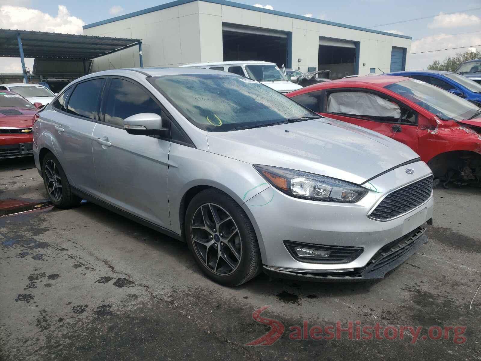 1FADP3H25JL217313 2018 FORD FOCUS