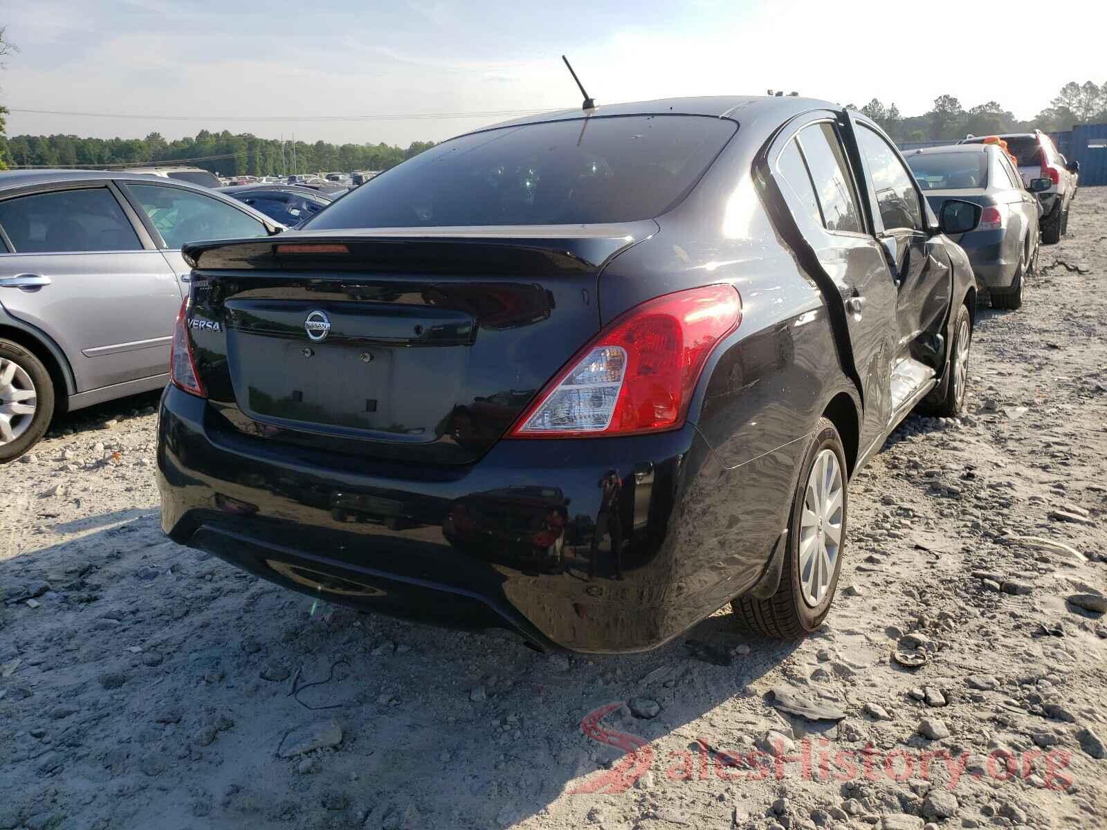 3N1CN7AP5JL838194 2018 NISSAN VERSA