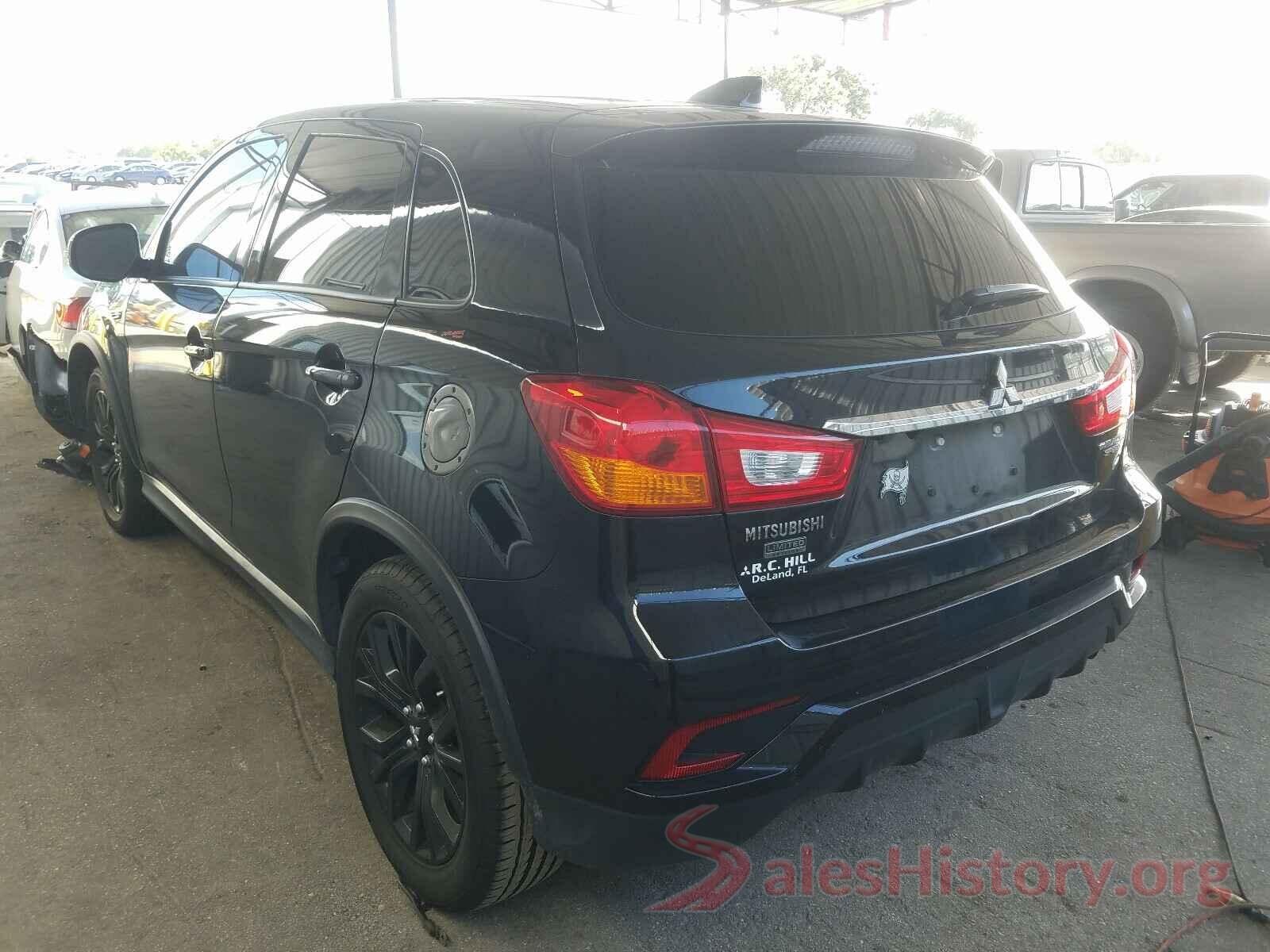 JA4AP3AU0JU015542 2018 MITSUBISHI OUTLANDER