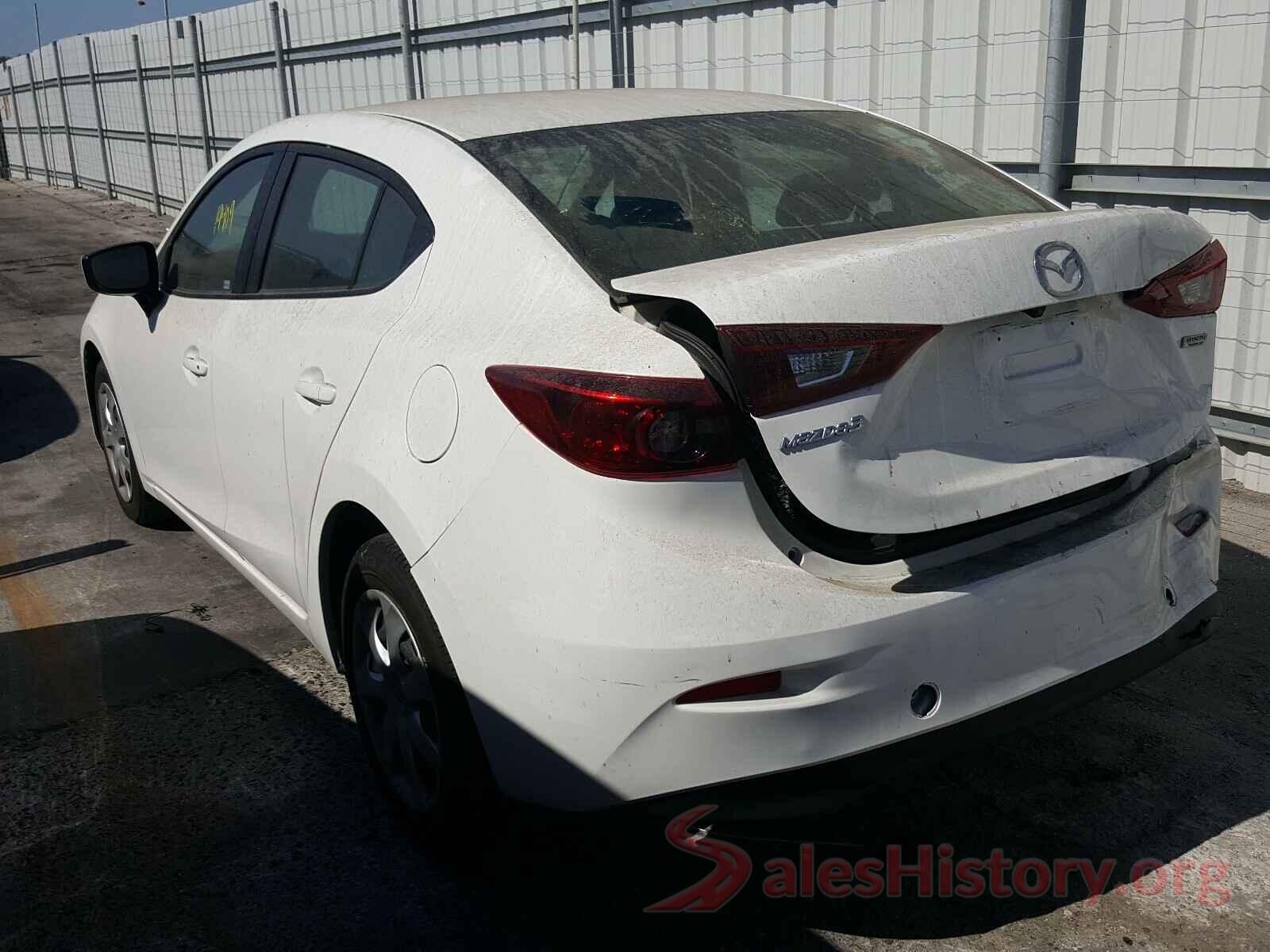 3MZBN1U76JM202859 2018 MAZDA 3